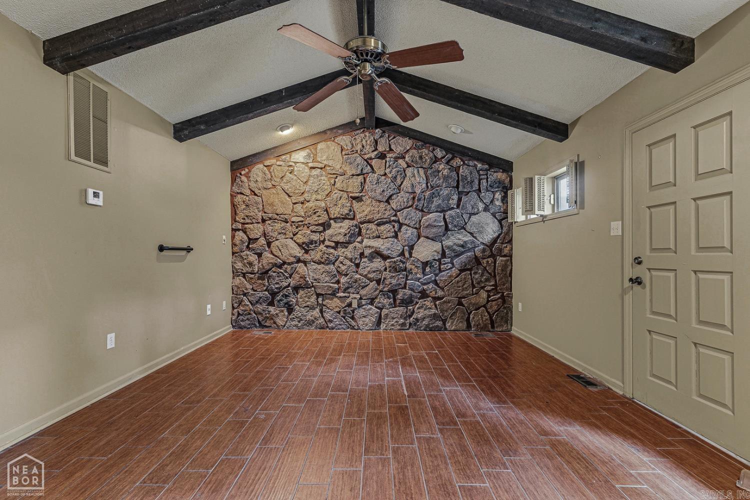 1402 Twin Oaks  Jonesboro, AR