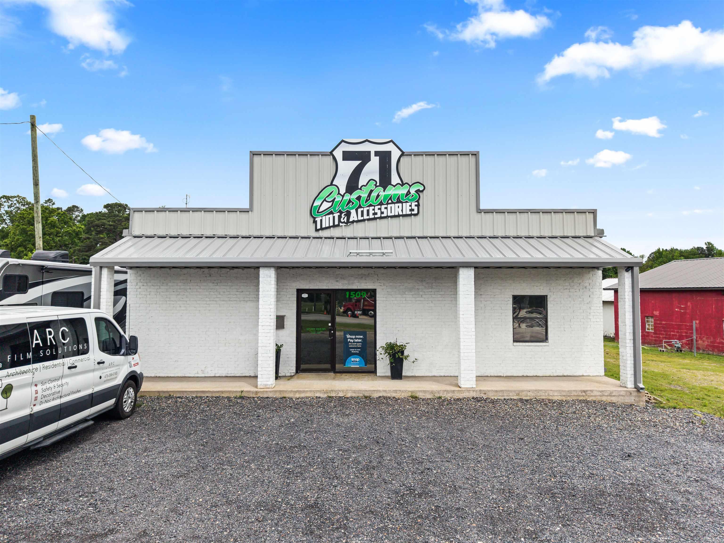 1509 Hwy 71 S  Mena, AR