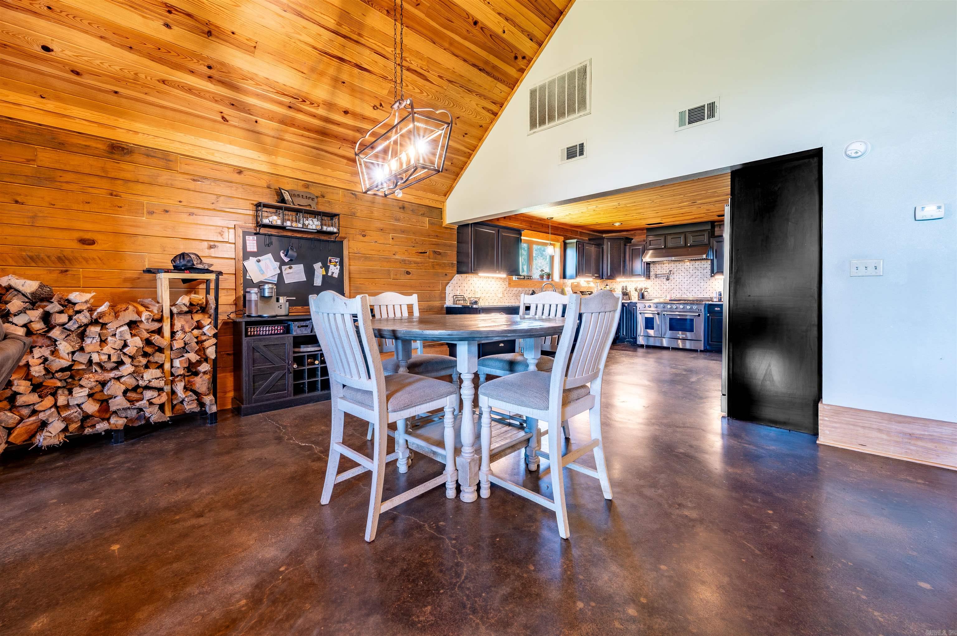 158 Coyote  Ward, AR