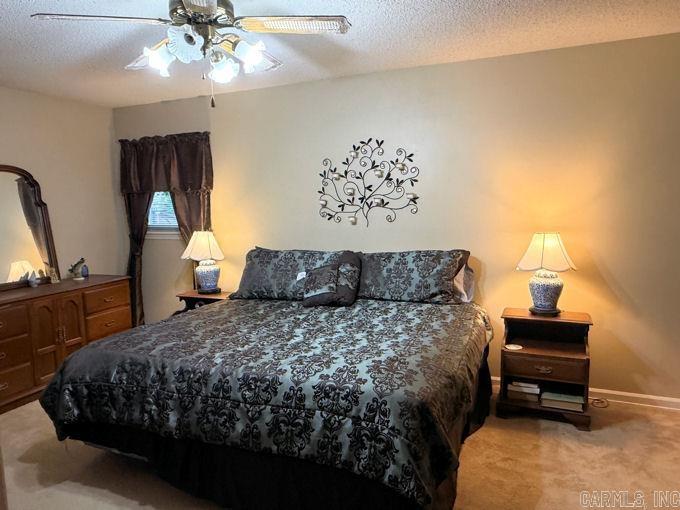 24 Chinook  North Little Rock, AR