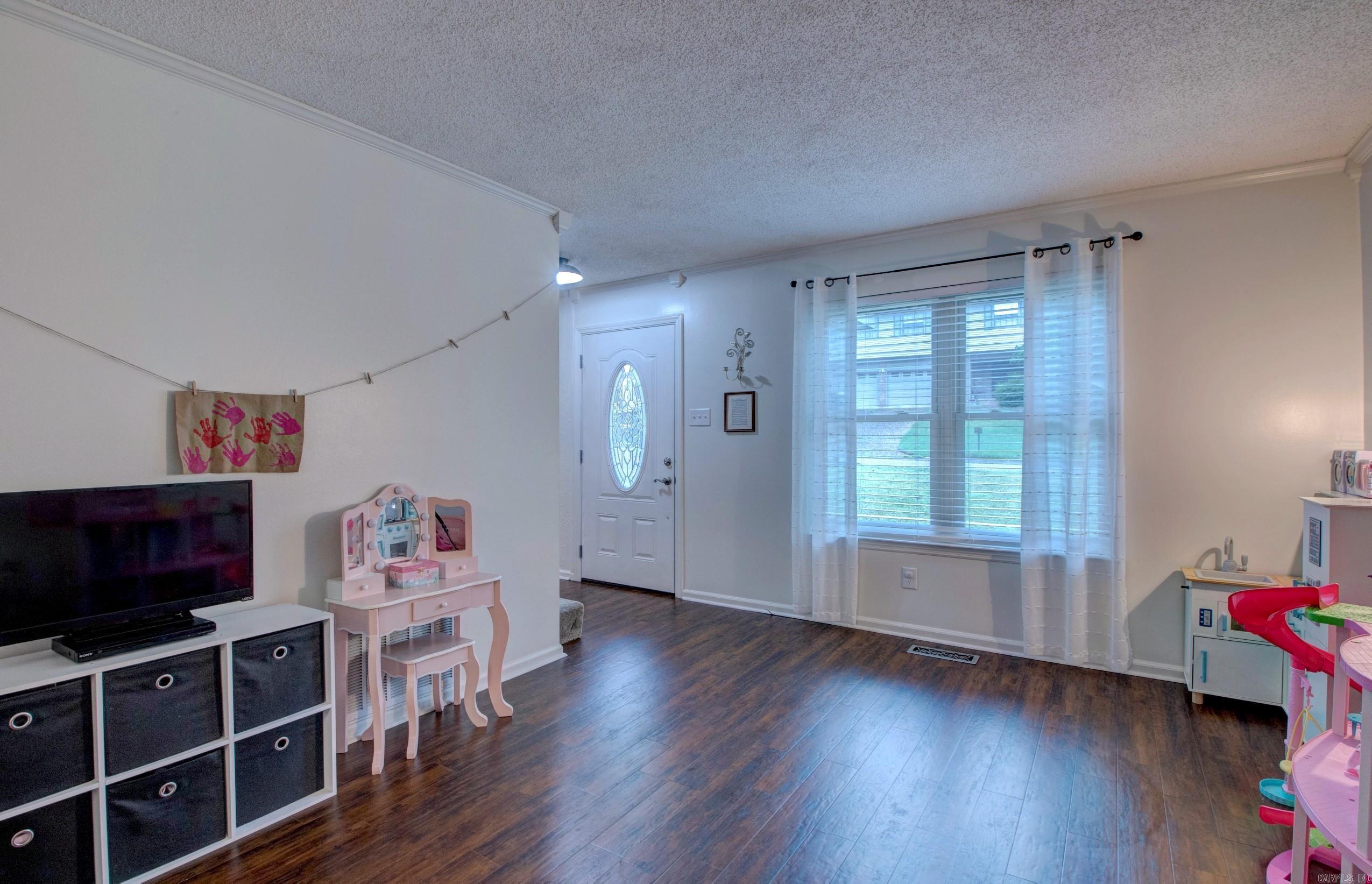 6421 Rolling Hills Dr  North Little Rock, AR