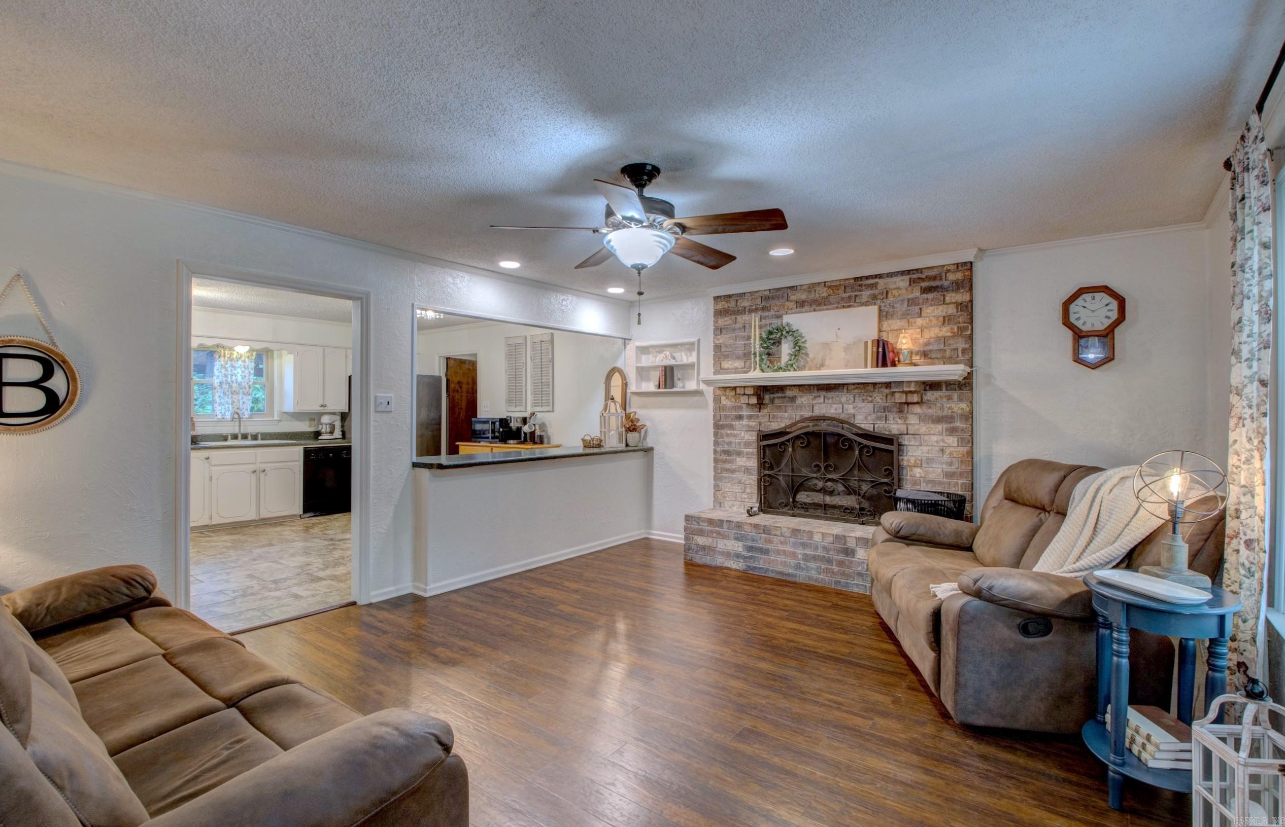 6421 Rolling Hills Dr  North Little Rock, AR