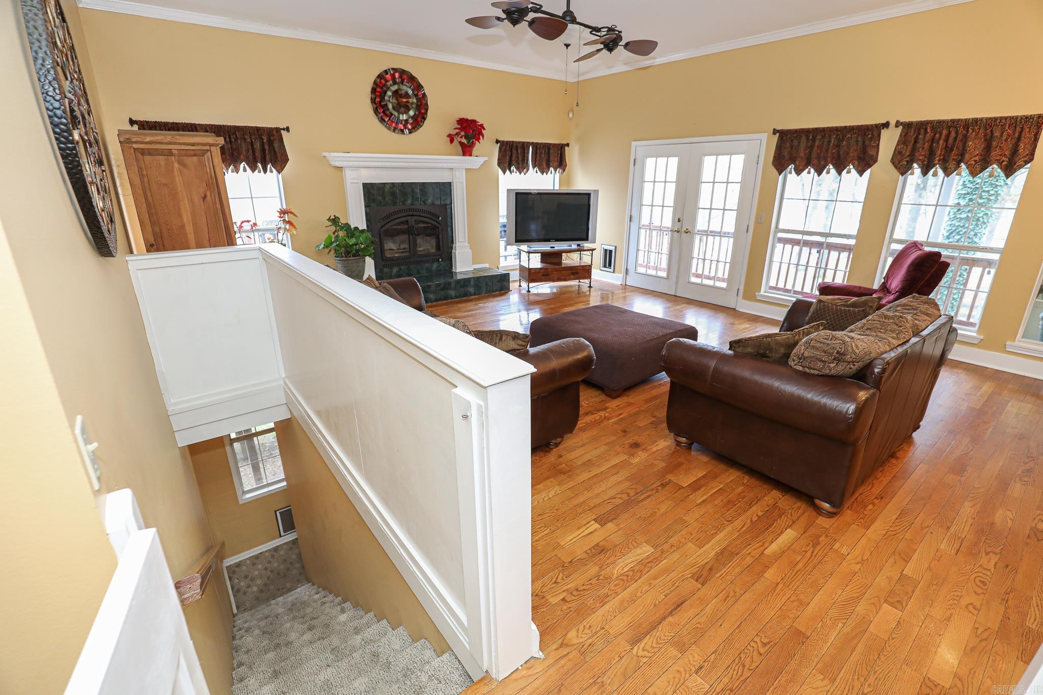3322 QUAIL LN  Benton, AR