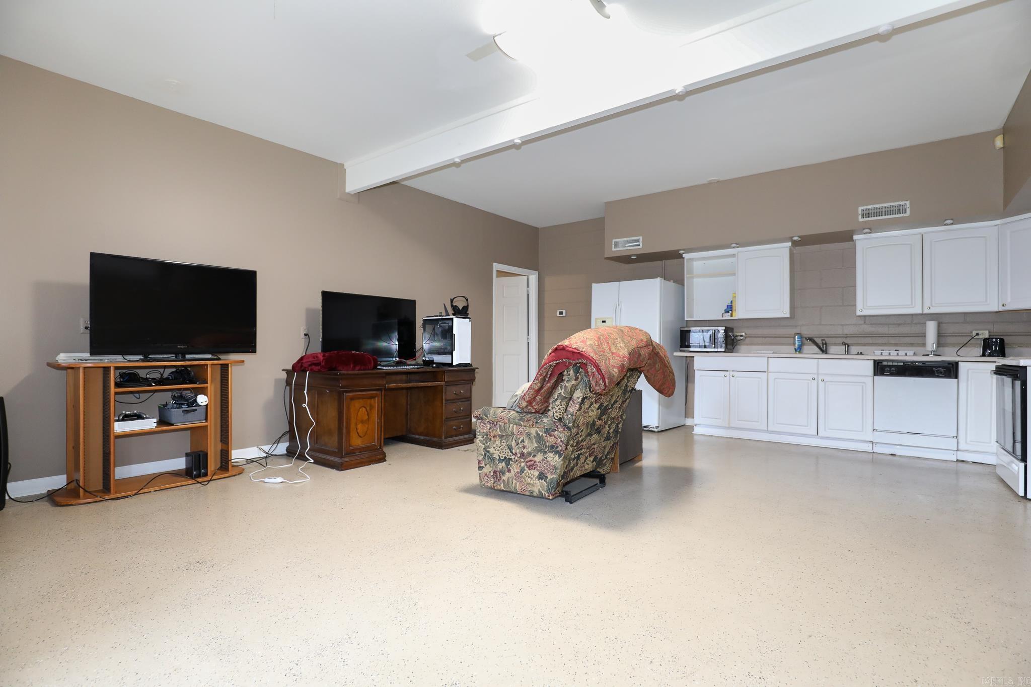 3322 QUAIL LN  Benton, AR