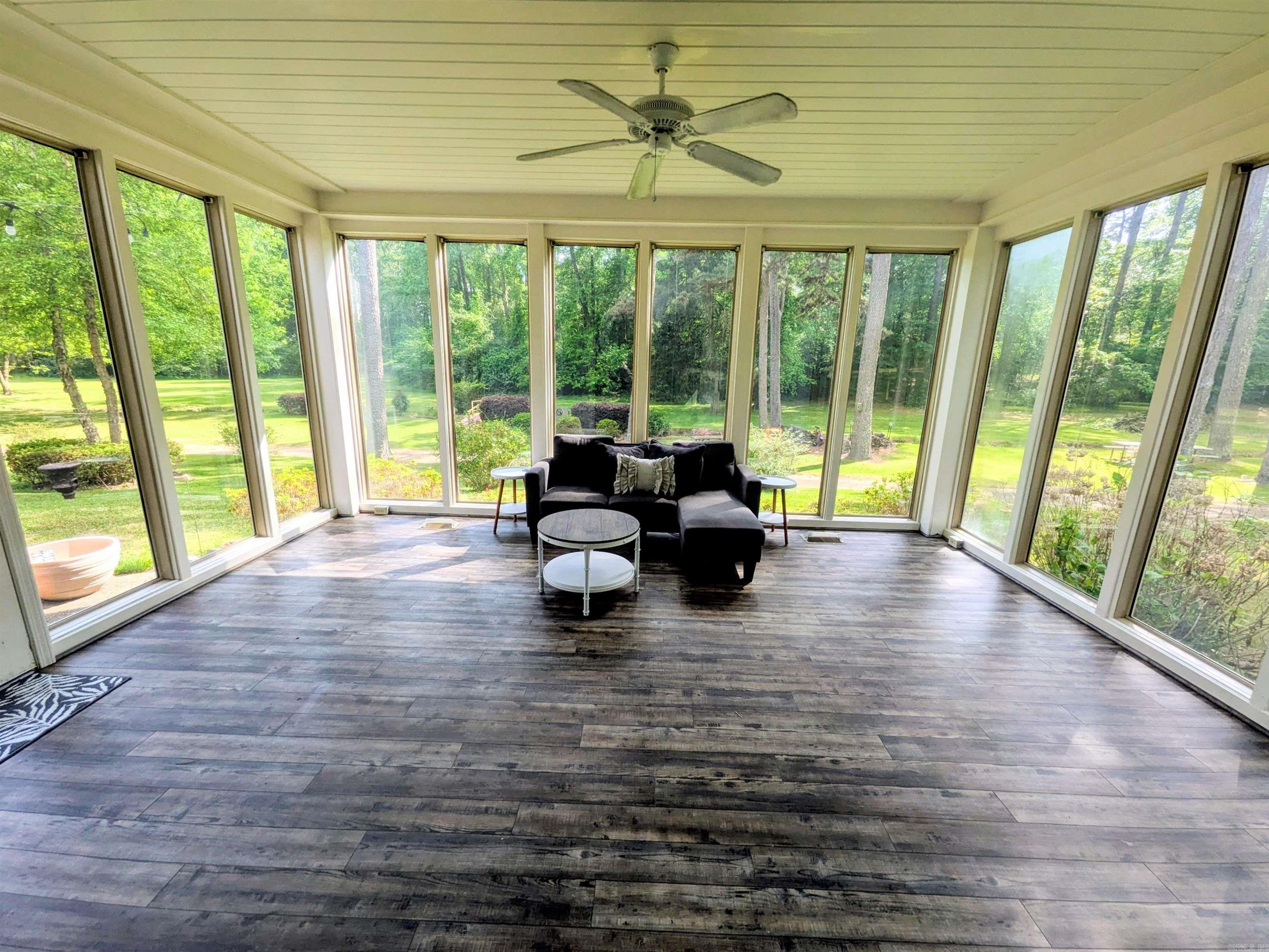 2543 Chidester Hwy  Camden, AR