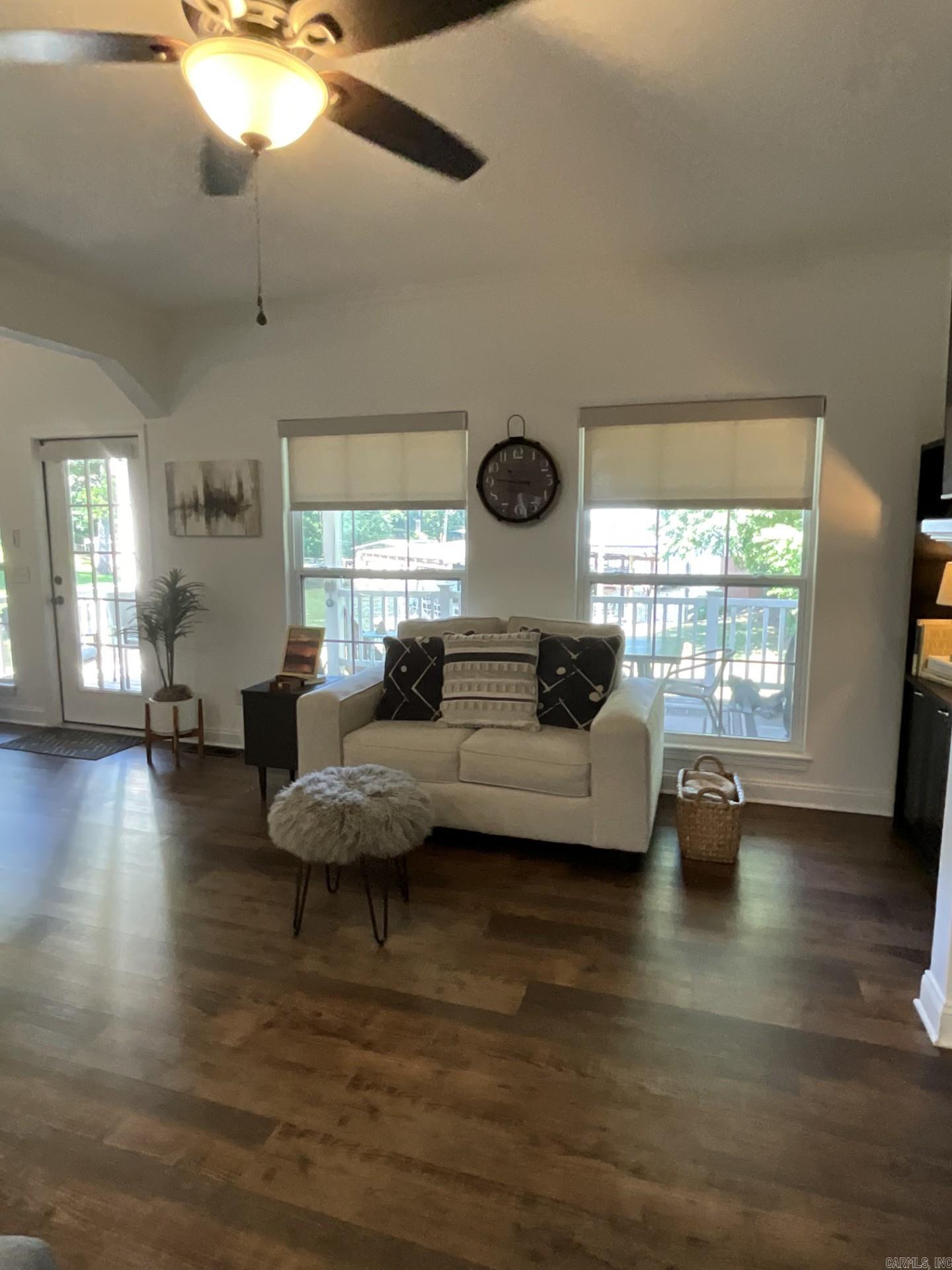 400 Bayshore  Hot Springs, AR