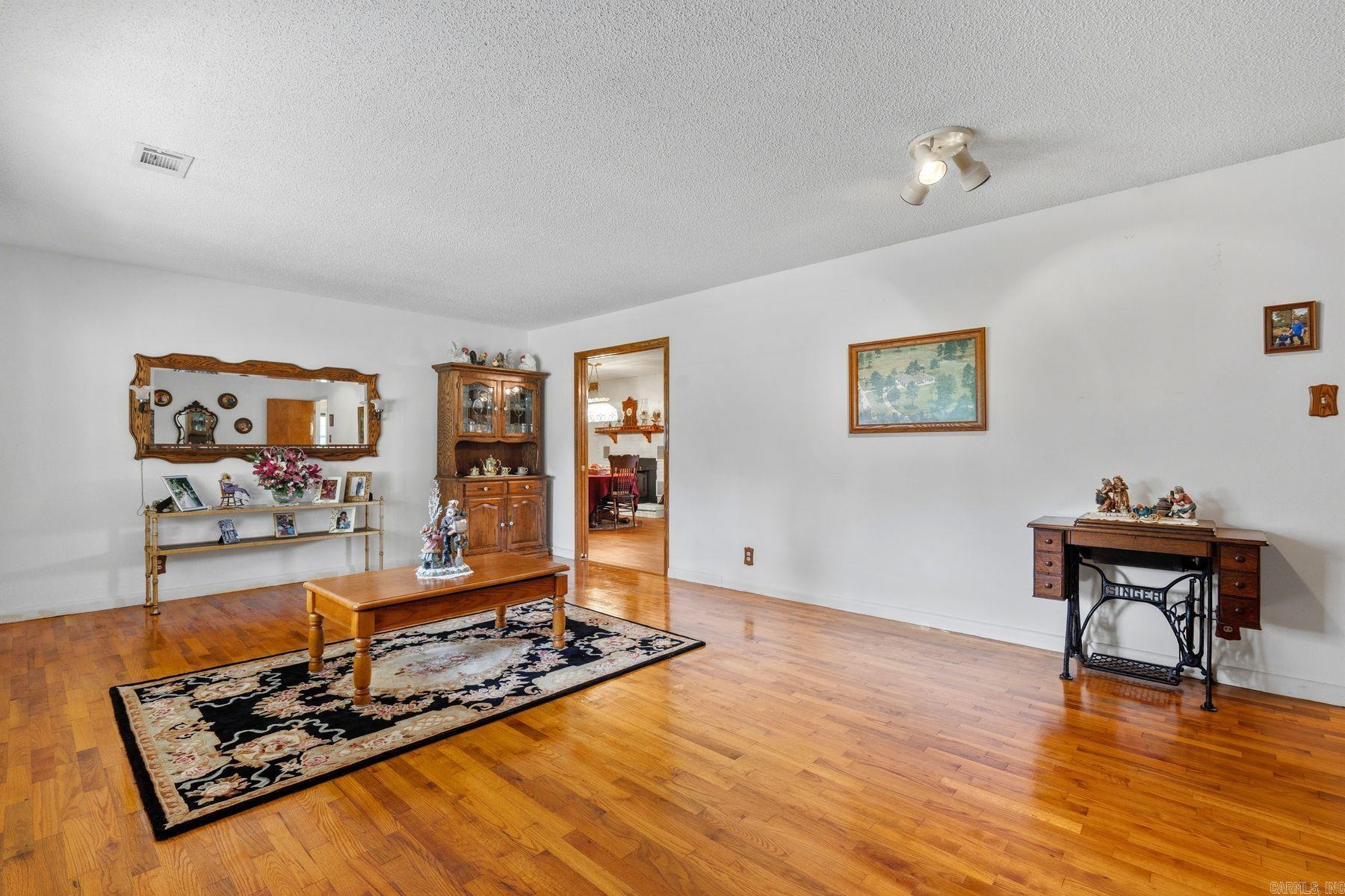 668 Collie Hall Loop  Malvern, AR