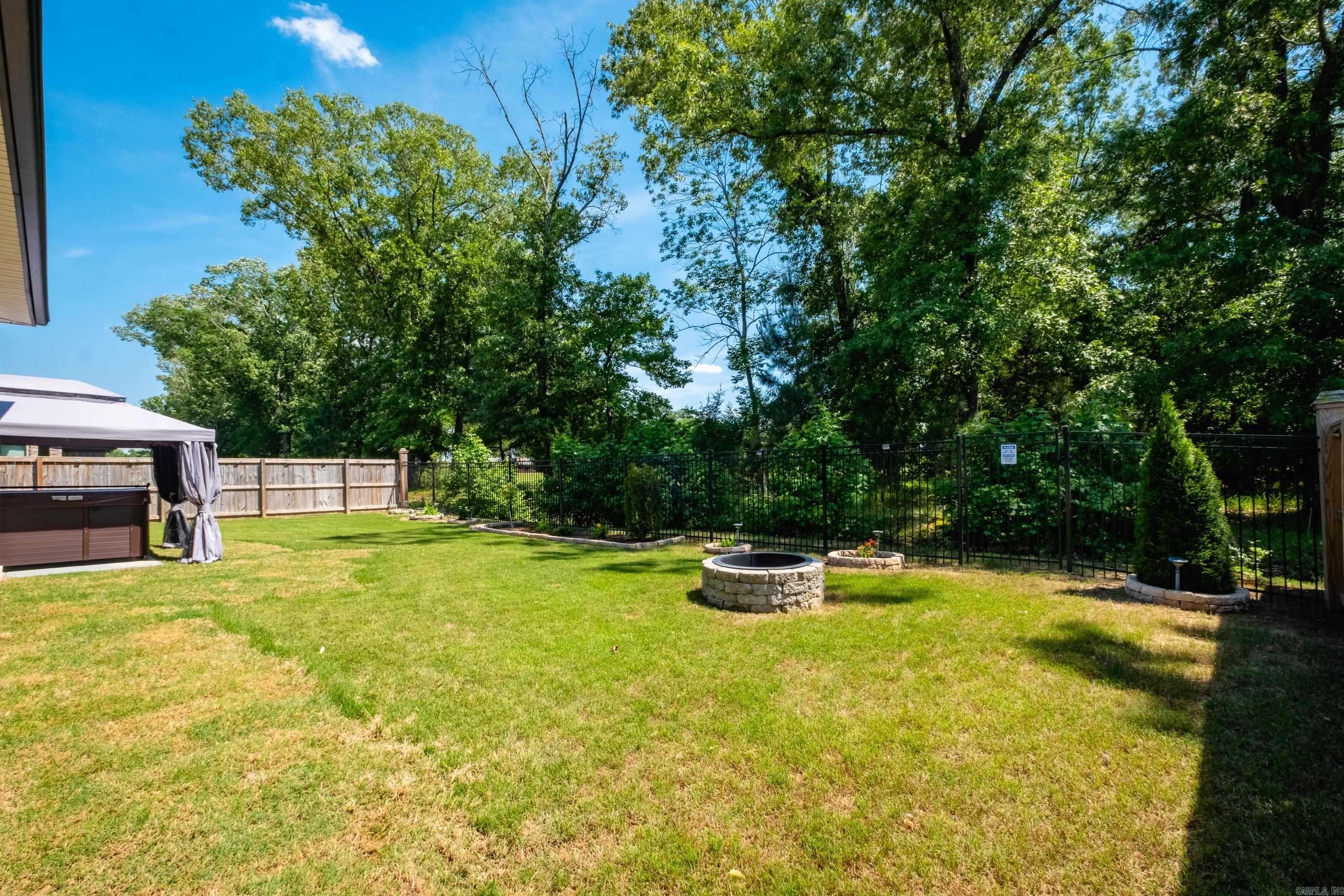 86 Lucia Lane  Maumelle, AR