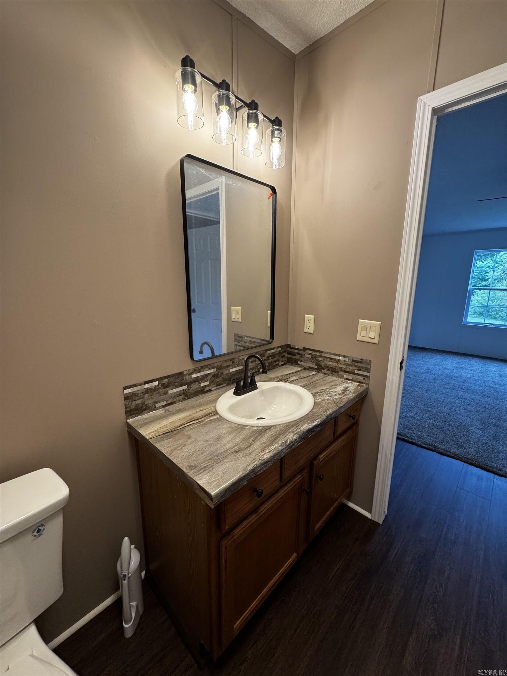 130 Hollis Road Clinton, AR 72031