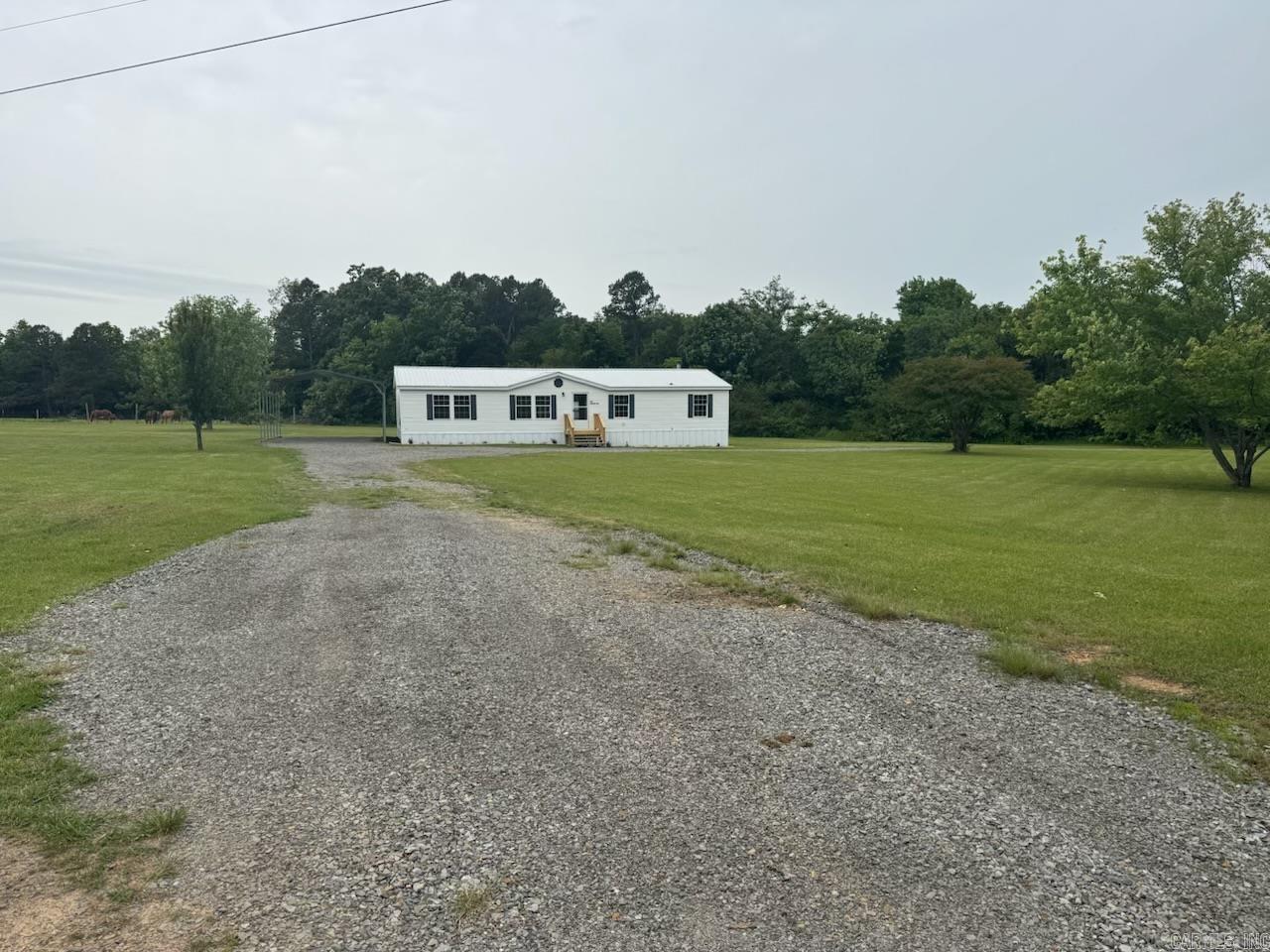 130 Hollis Road Clinton, AR 72031