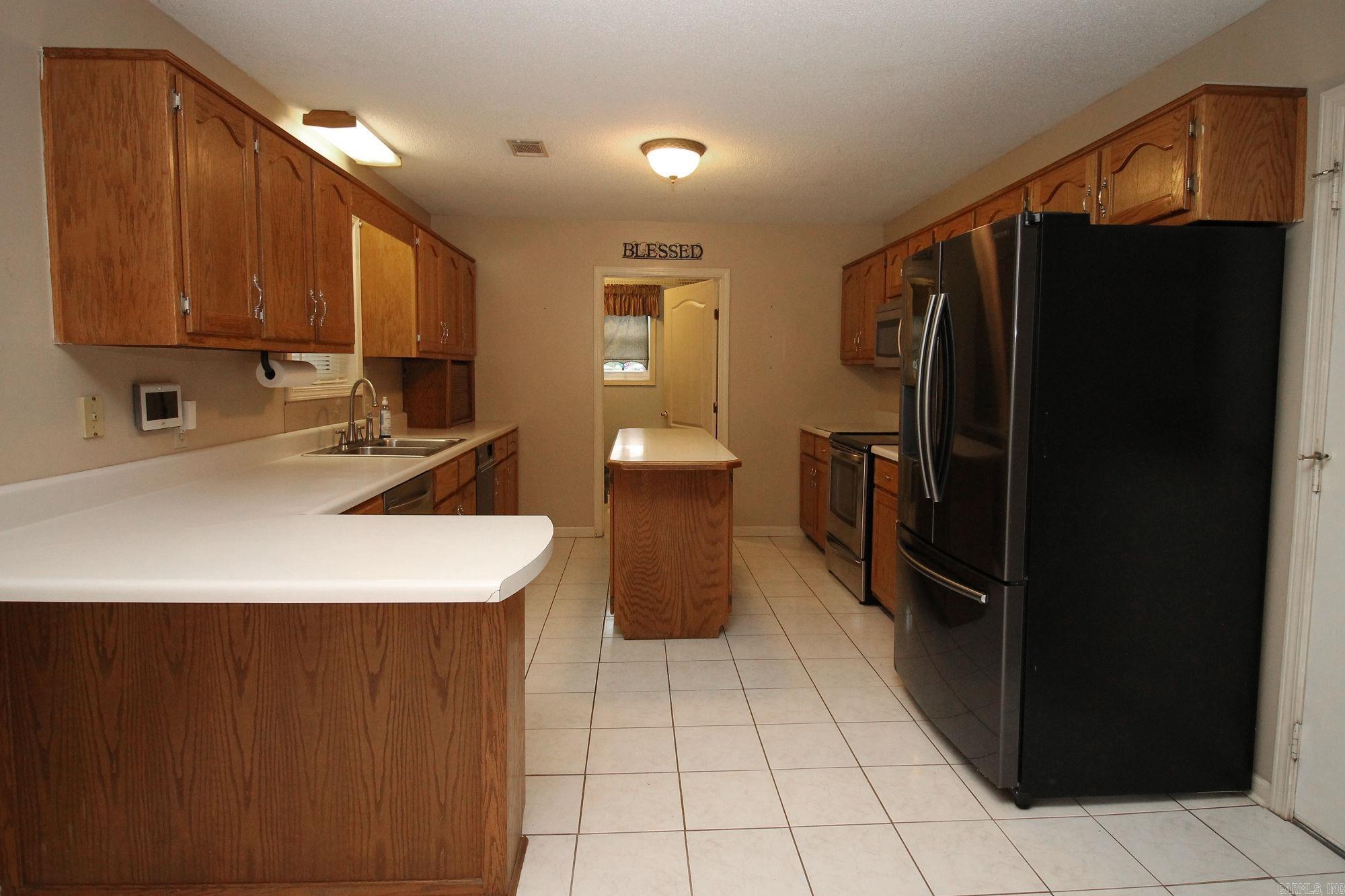 1201 Daniel Dr.  Paragould, AR