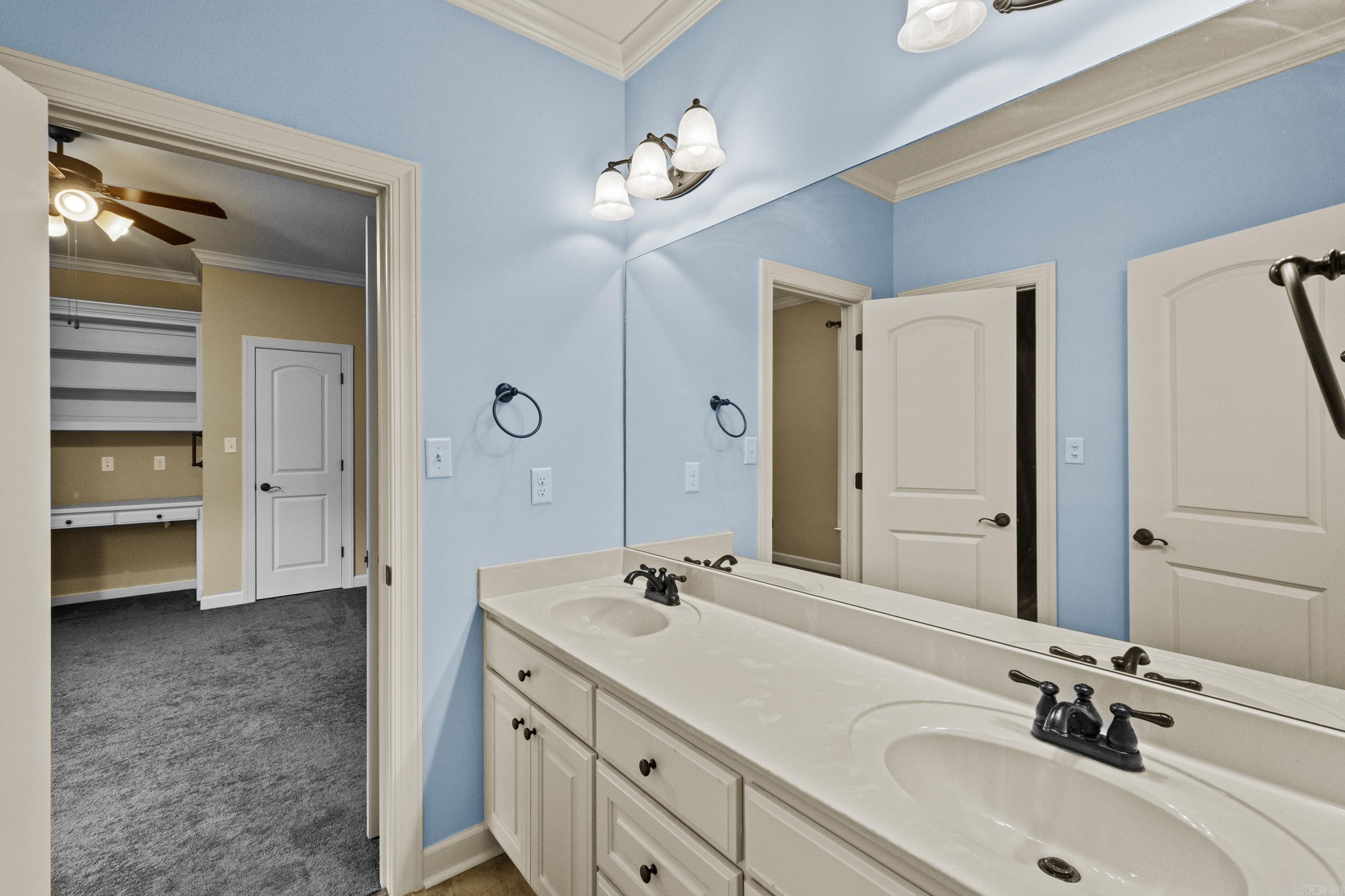 118 Lake Valley Drive  Maumelle, AR