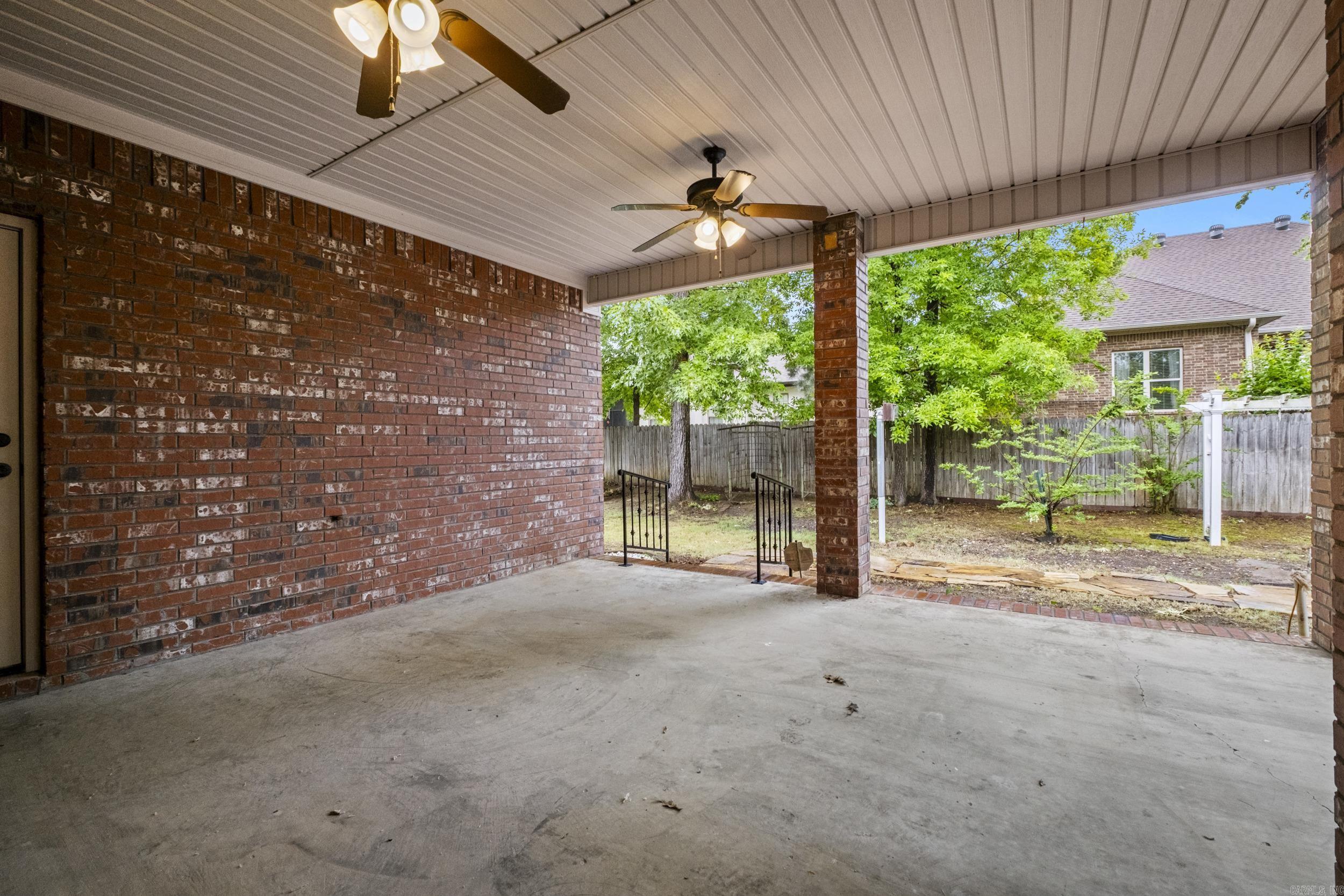 118 Lake Valley Drive  Maumelle, AR