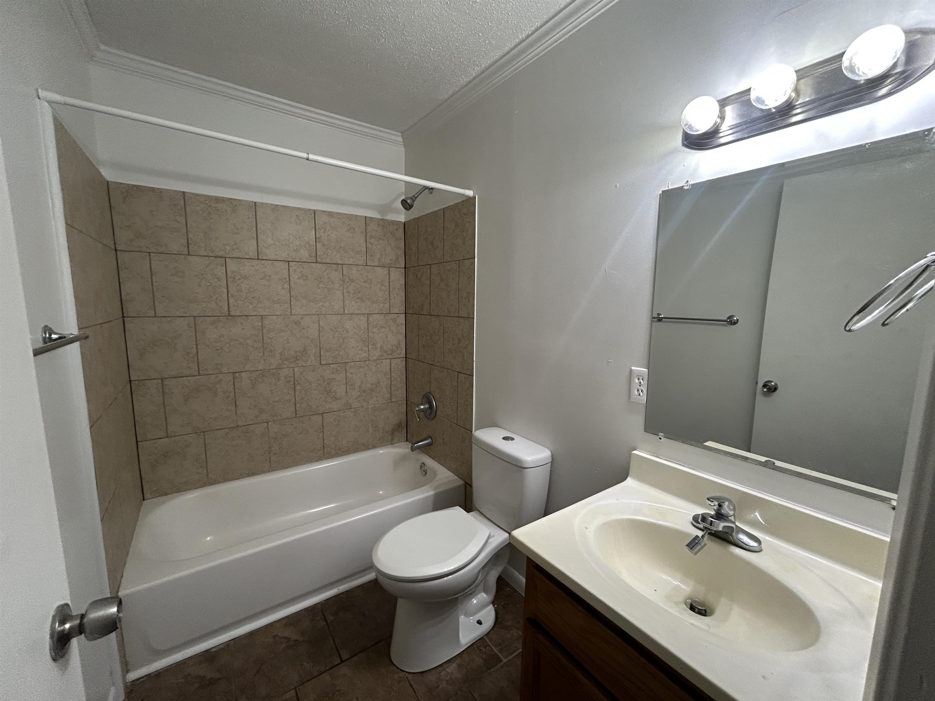 1202 Jefferson City  Horseshoe Bend, AR