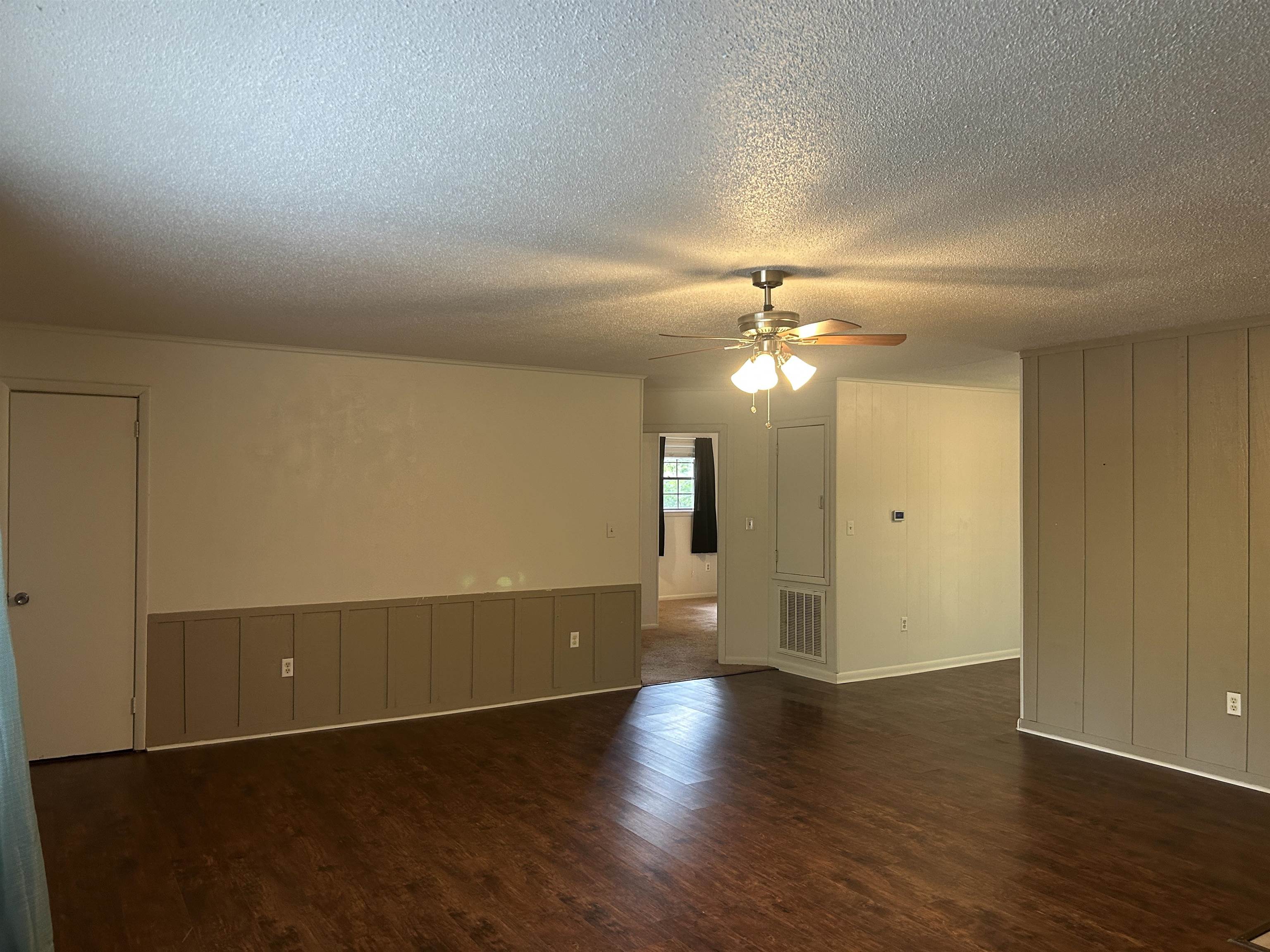 1202 Jefferson City  Horseshoe Bend, AR
