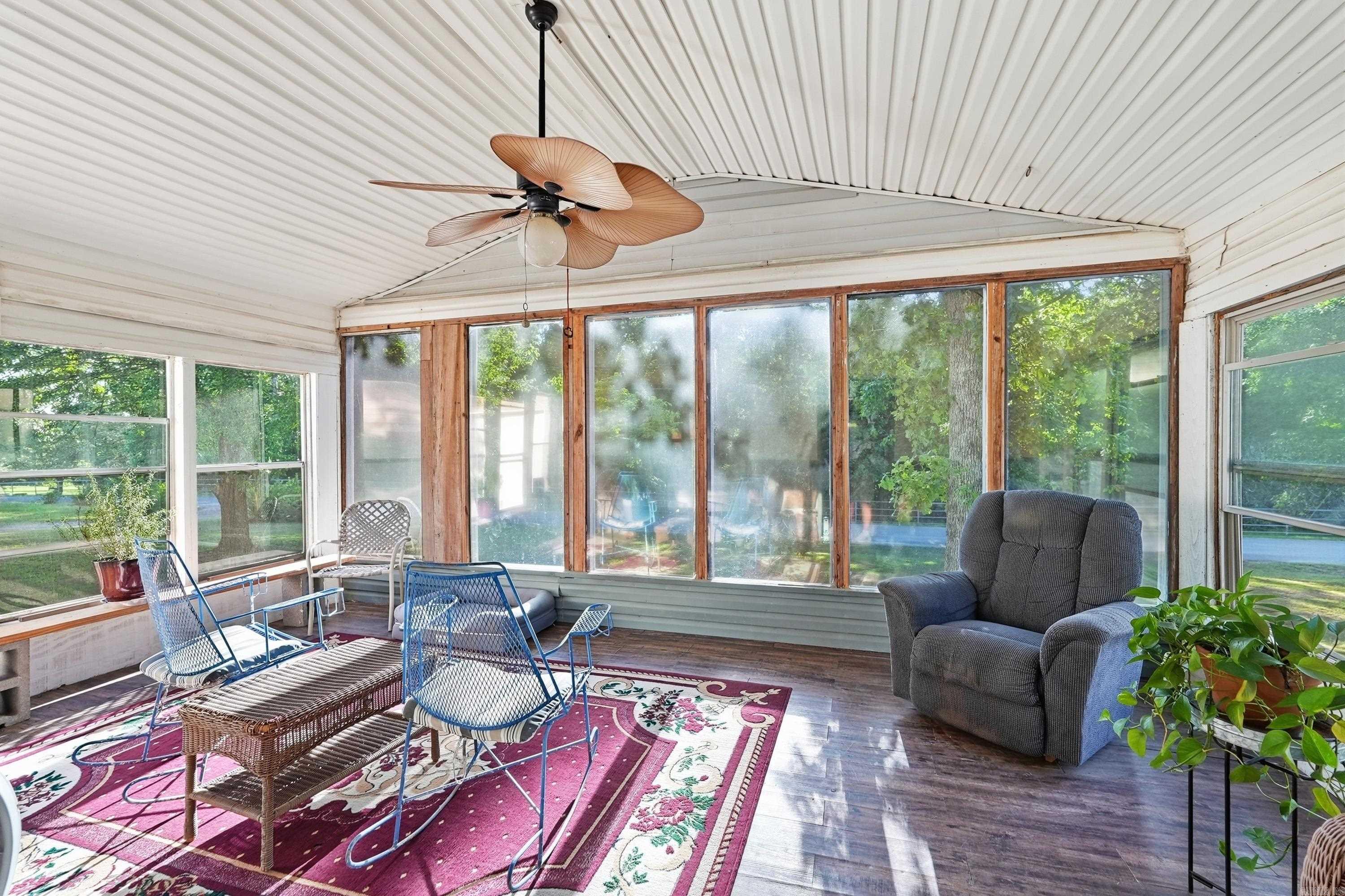 114 Obrien Drive Greers Ferry, AR 72067