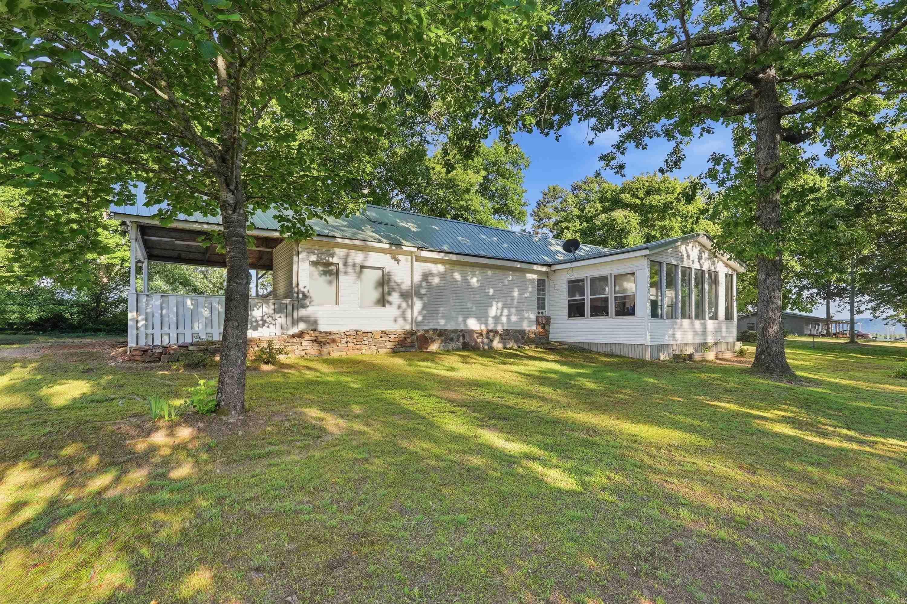 114 Obrien Drive Greers Ferry, AR 72067