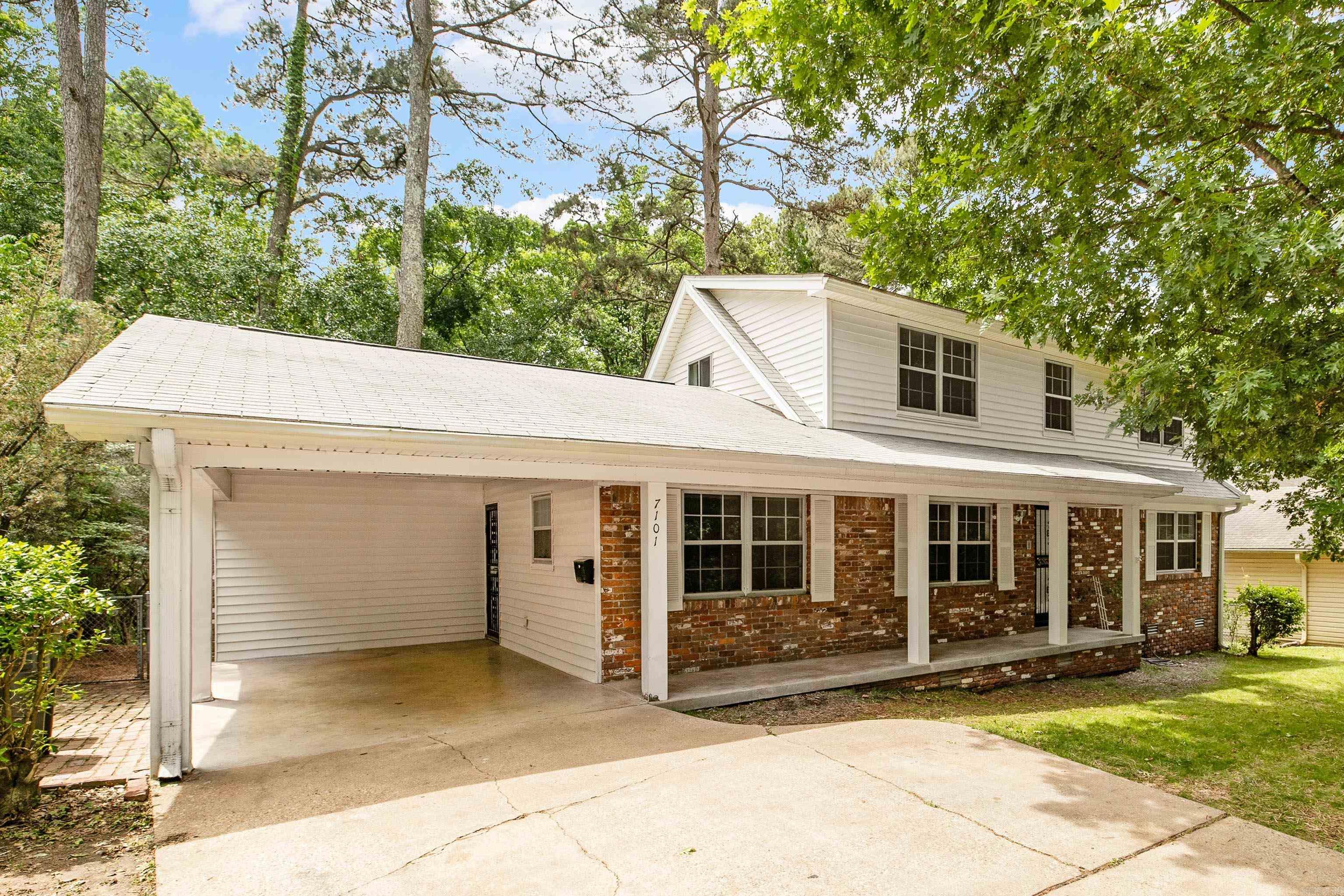 7101 Archwood  Little Rock, AR