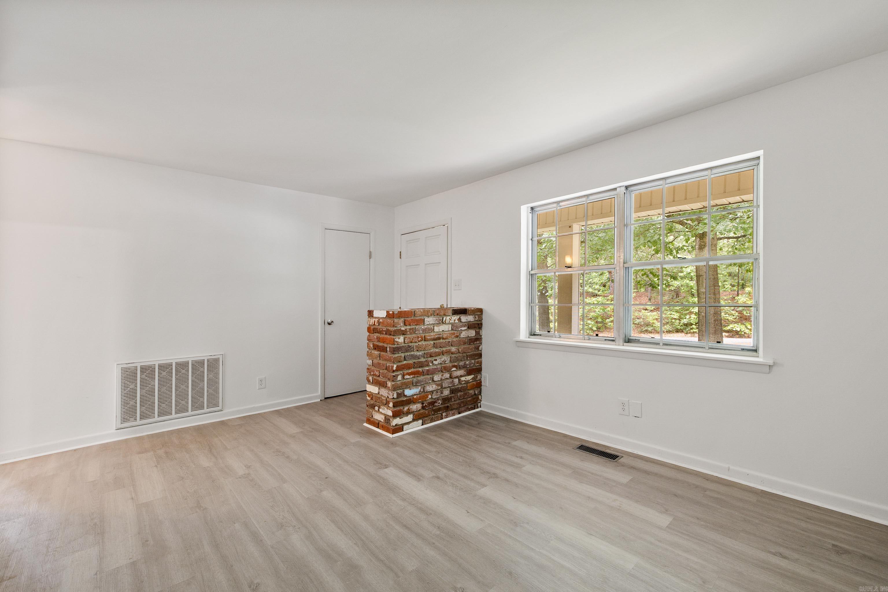 7101 Archwood  Little Rock, AR