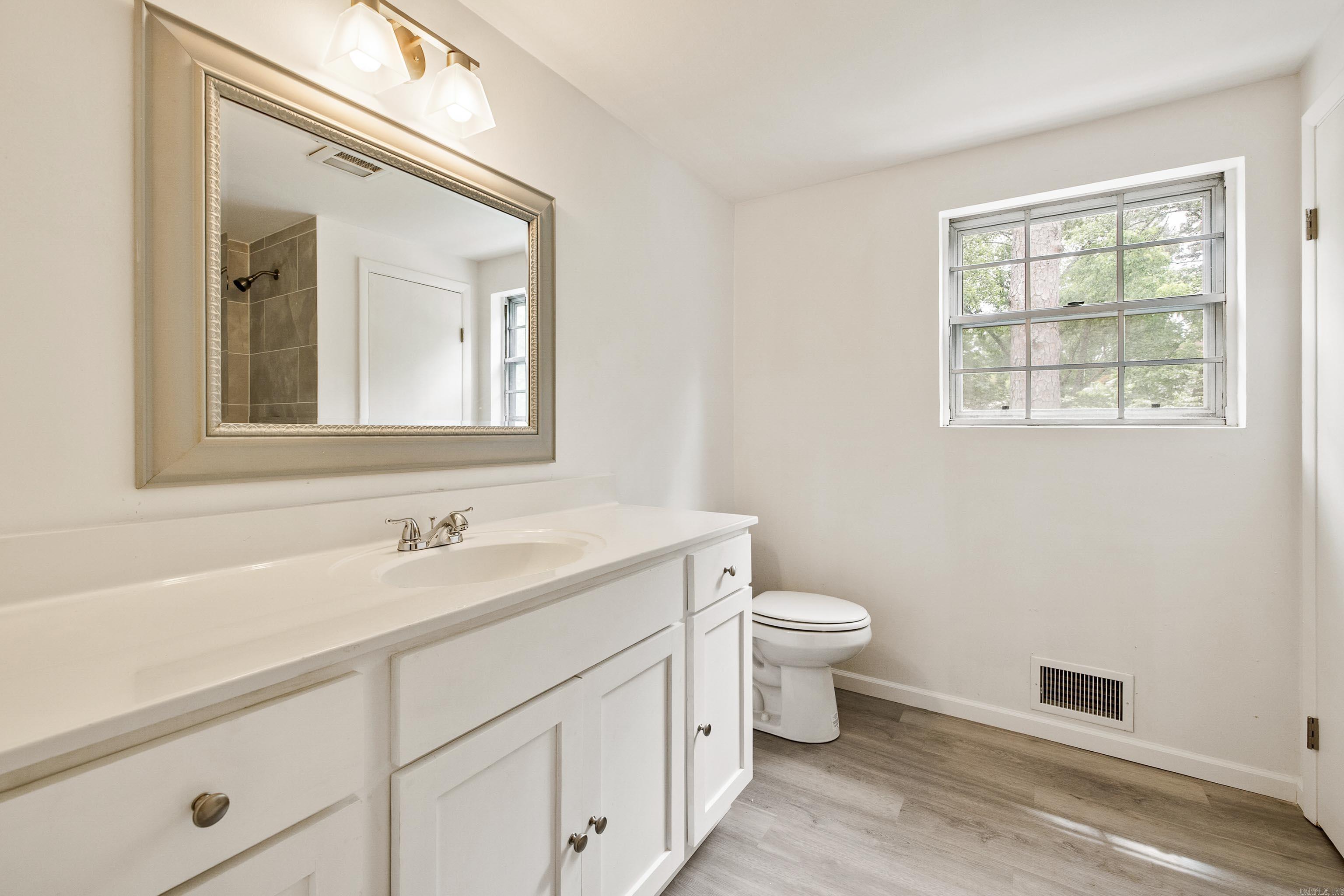 7101 Archwood  Little Rock, AR