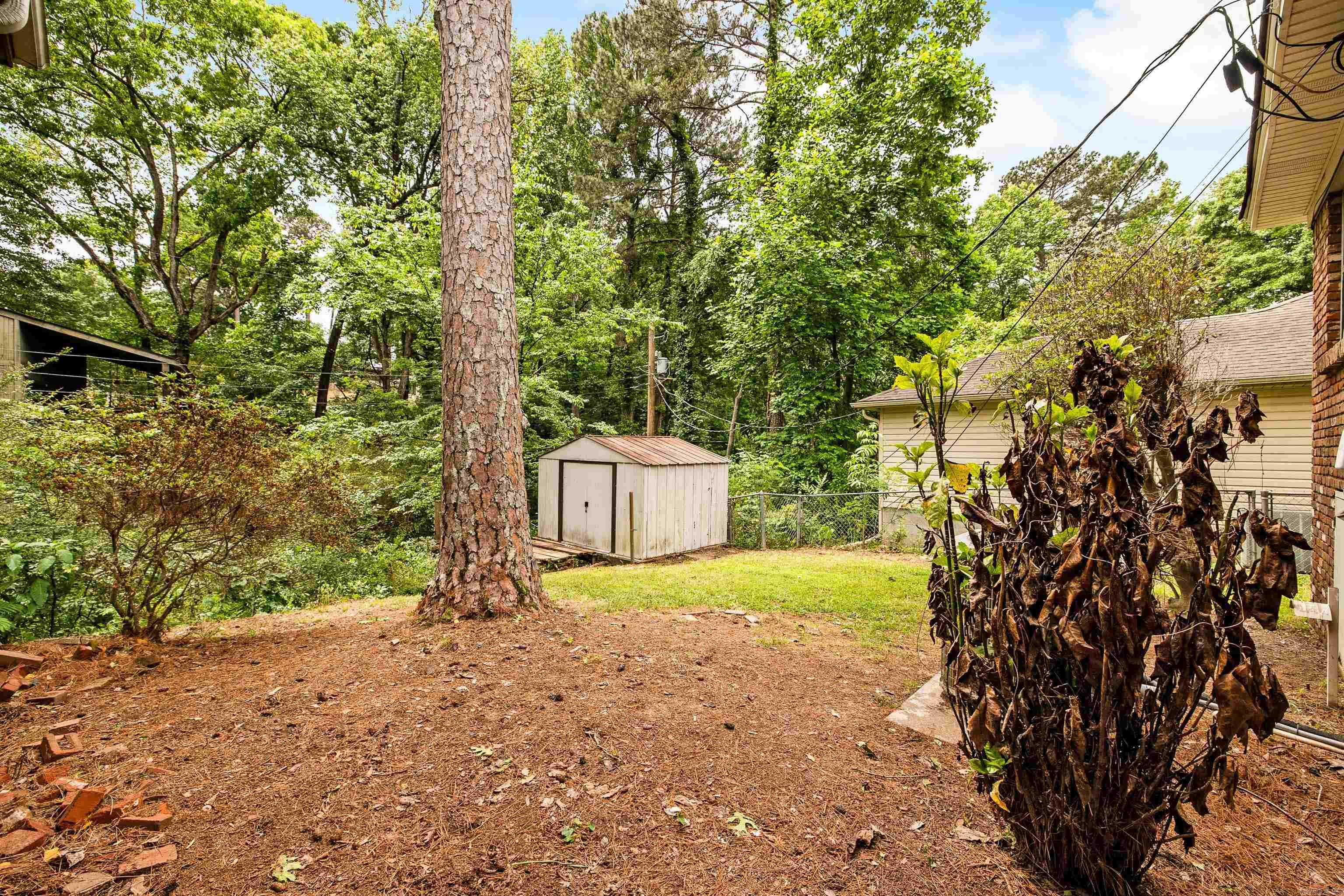 7101 Archwood  Little Rock, AR