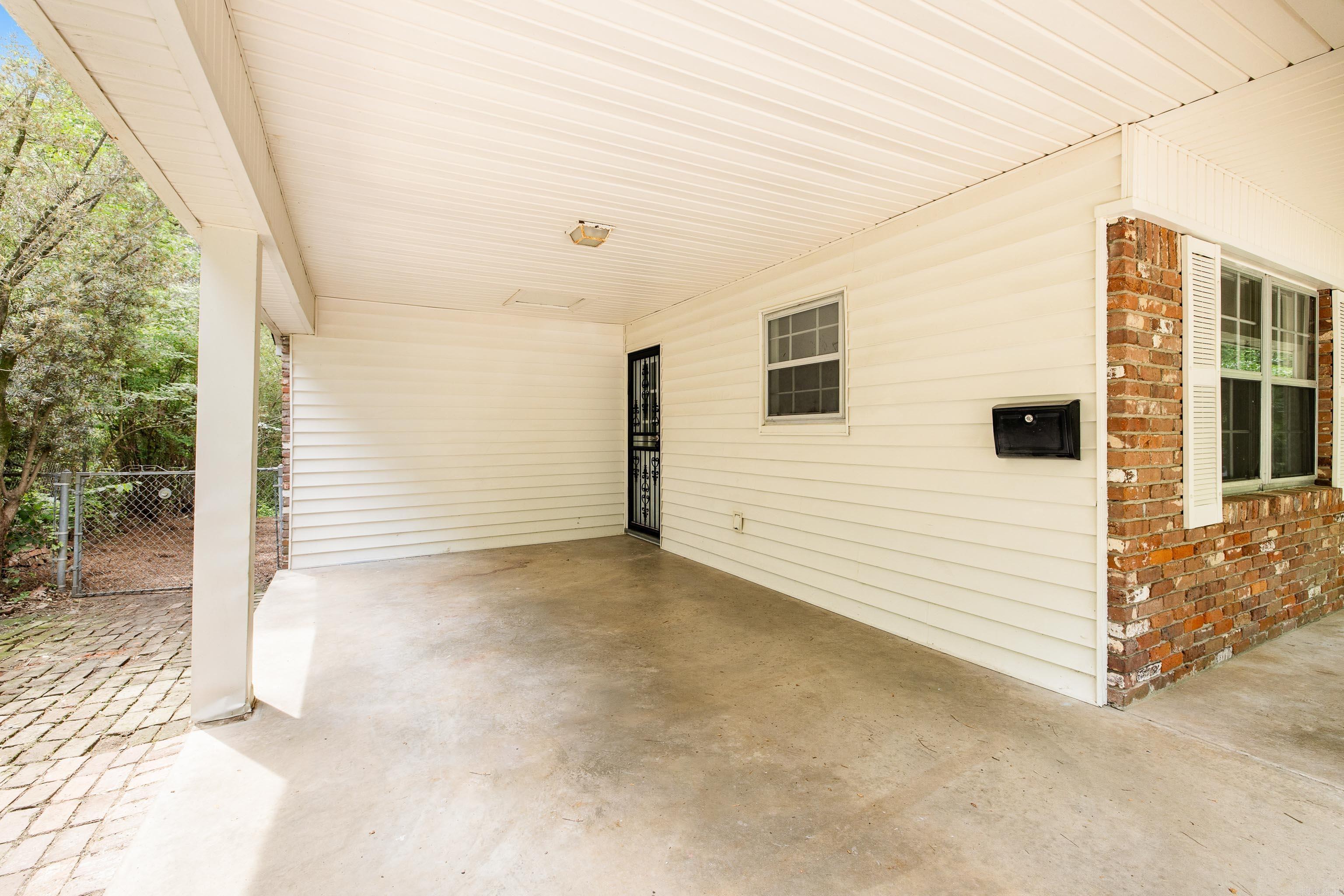7101 Archwood  Little Rock, AR
