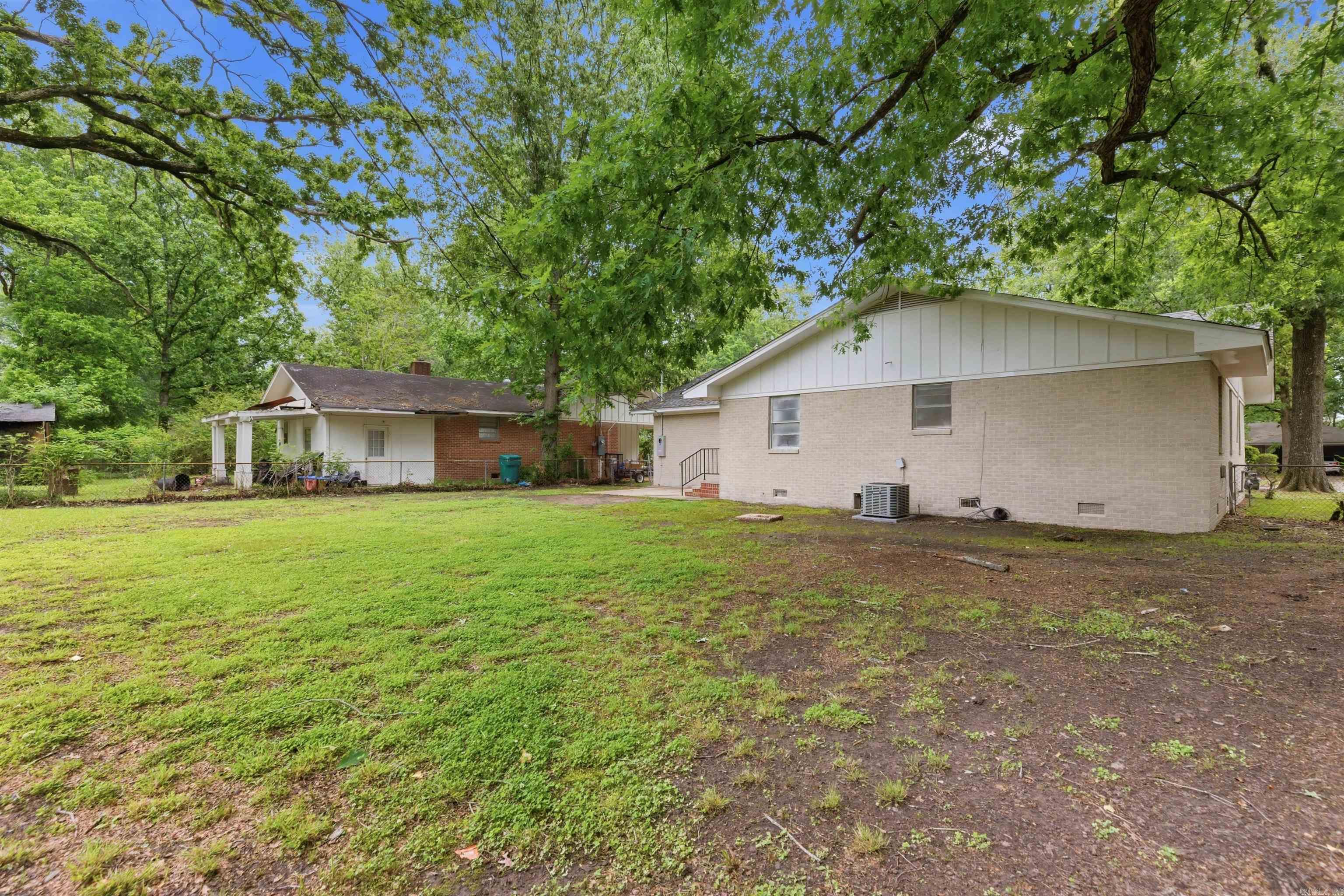 2217 W 36th  Pine Bluff, AR