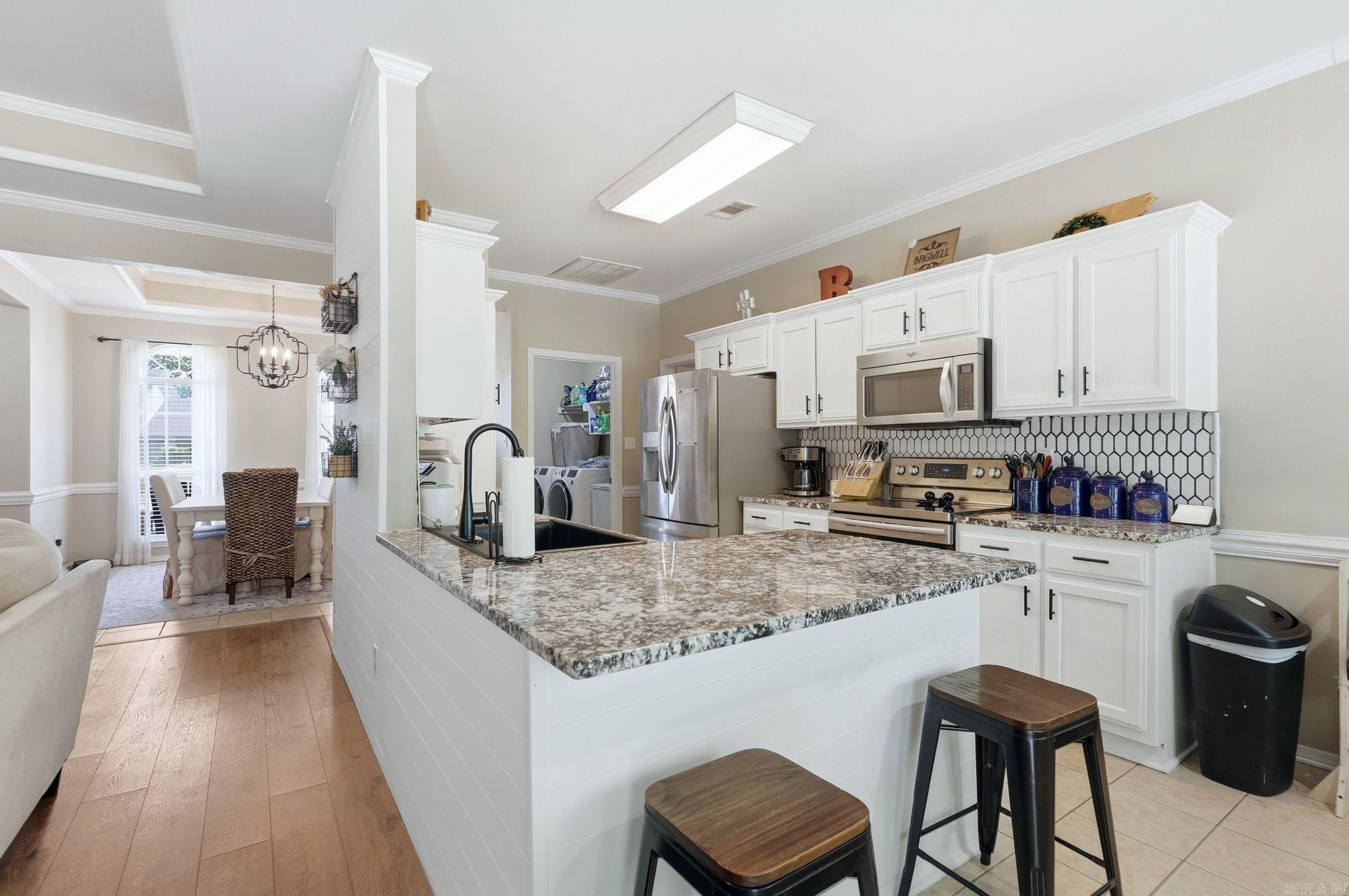 1708 Pleasant Pointe Cir  Bryant, AR