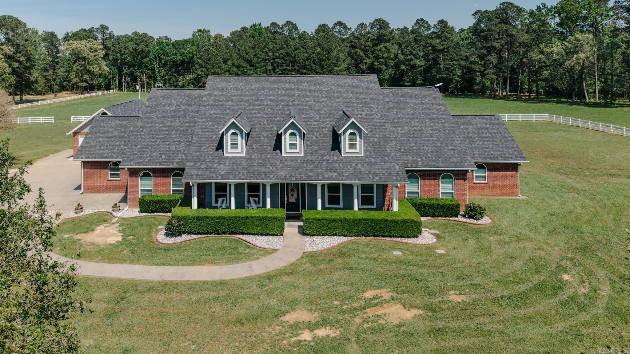 408 Autrey Lane  Maud, TX