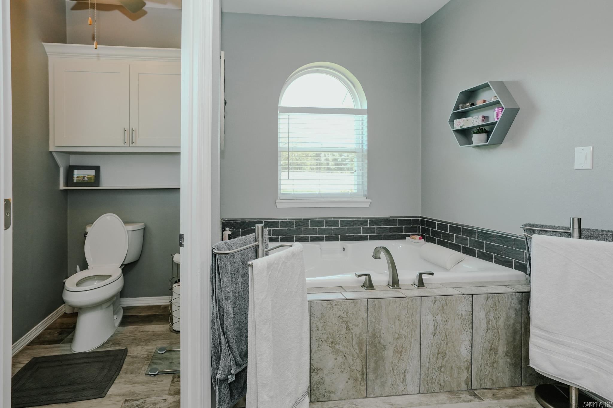 408 Autrey Lane  Maud, TX