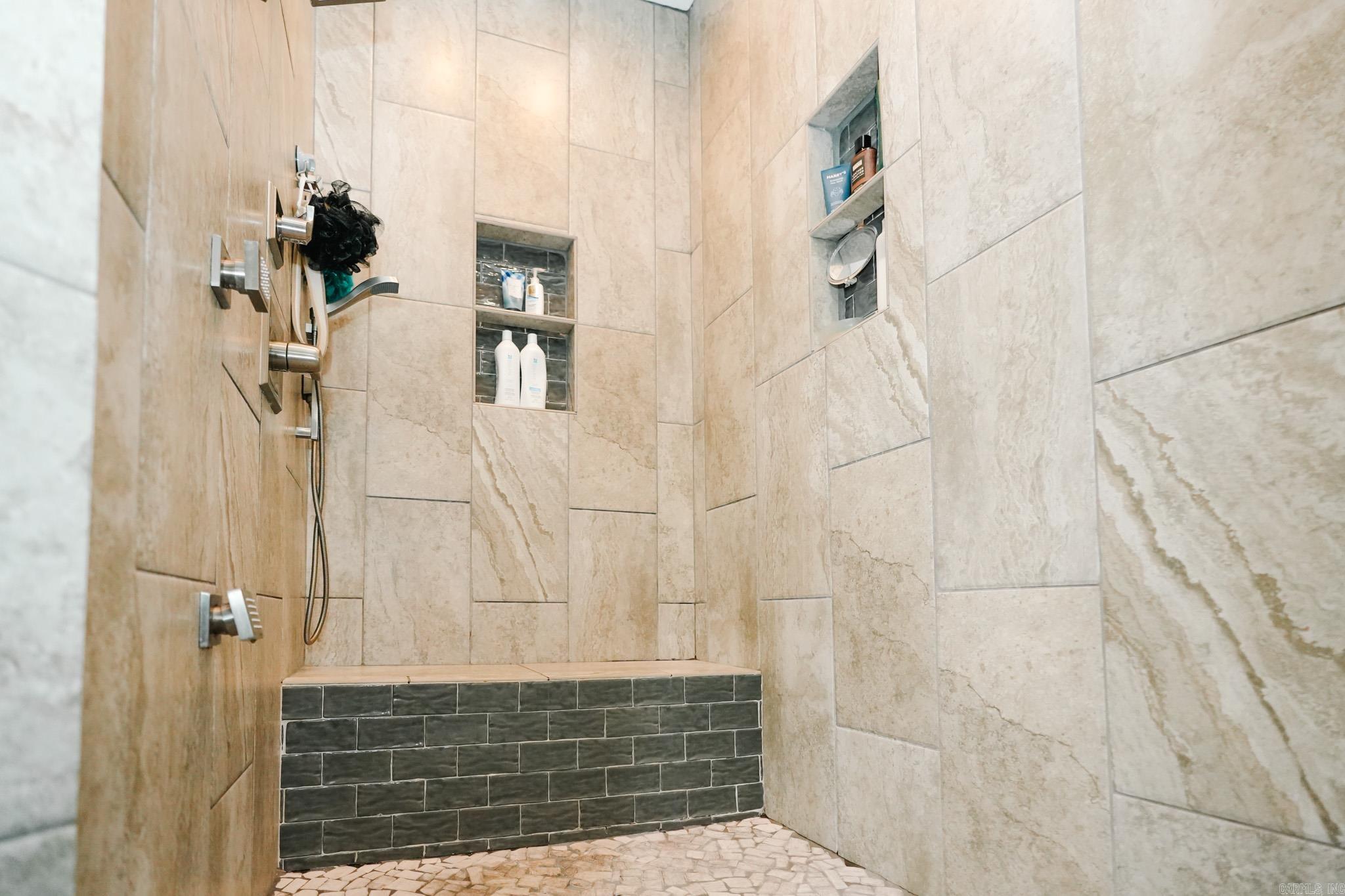 408 Autrey Lane  Maud, TX