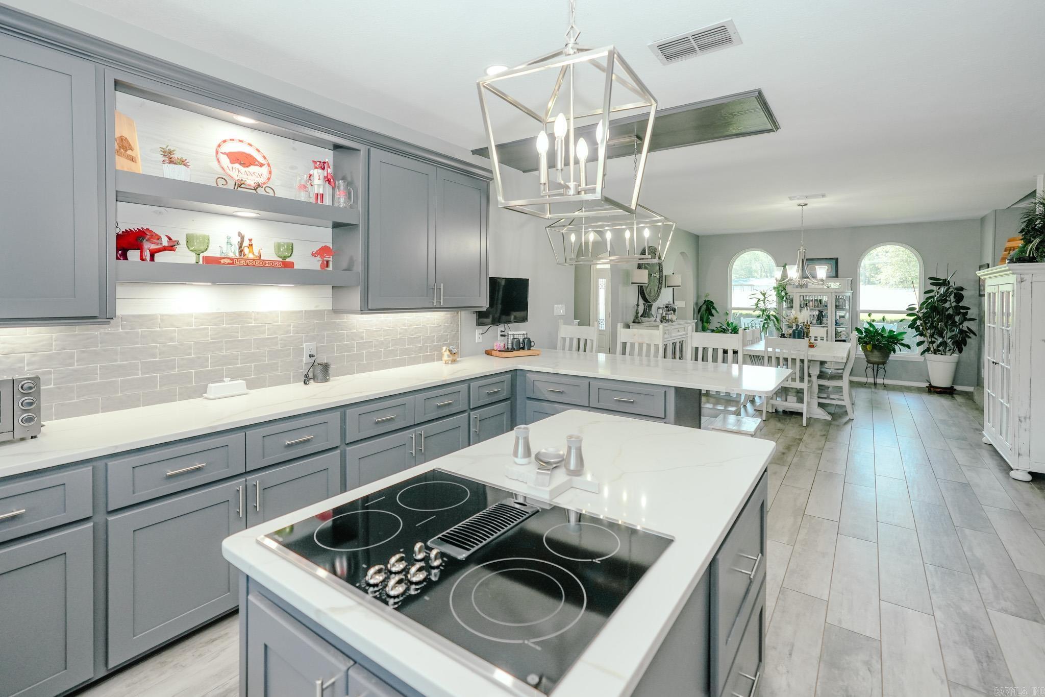 408 Autrey Lane  Maud, TX