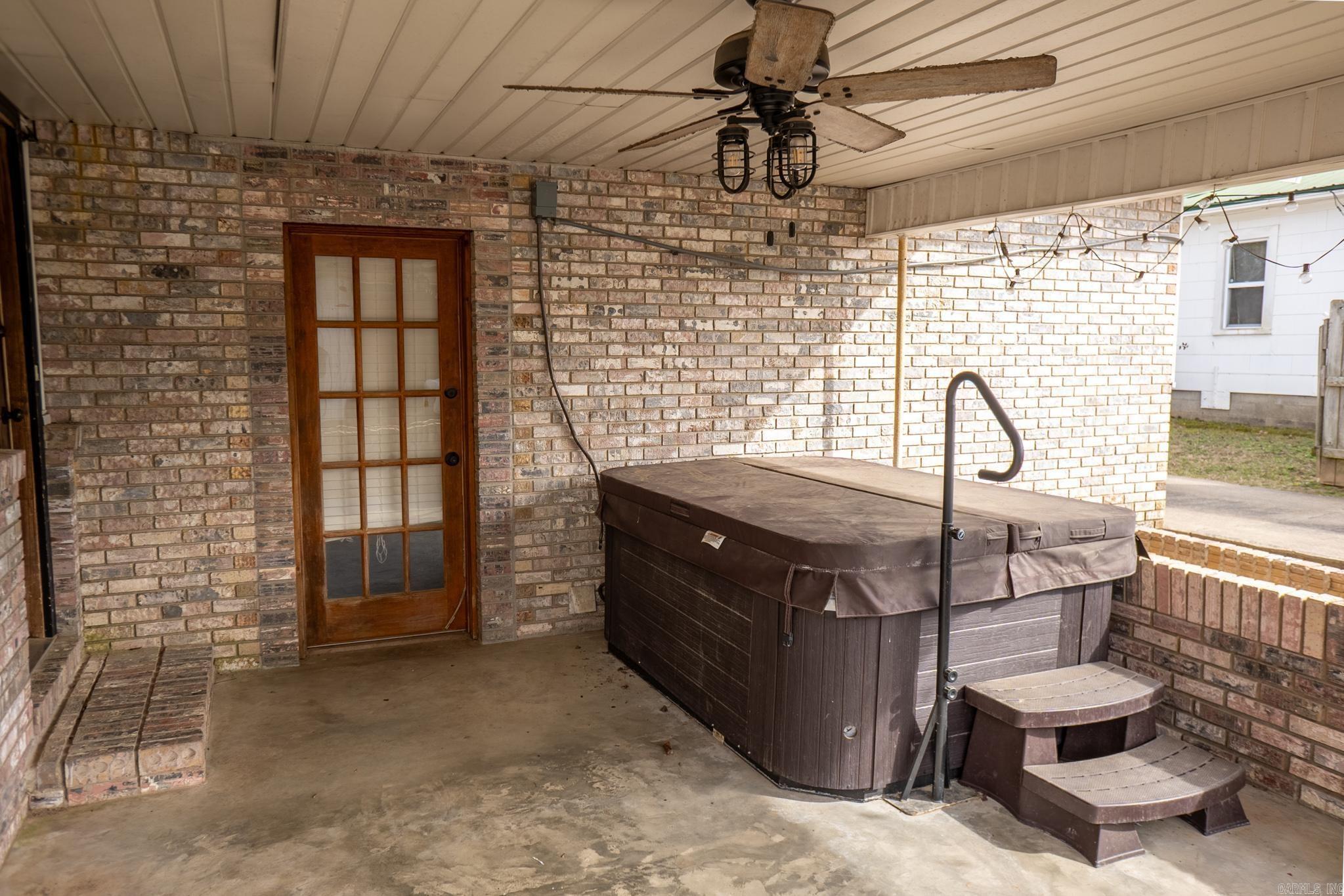 345 Harp Loop  Malvern, AR