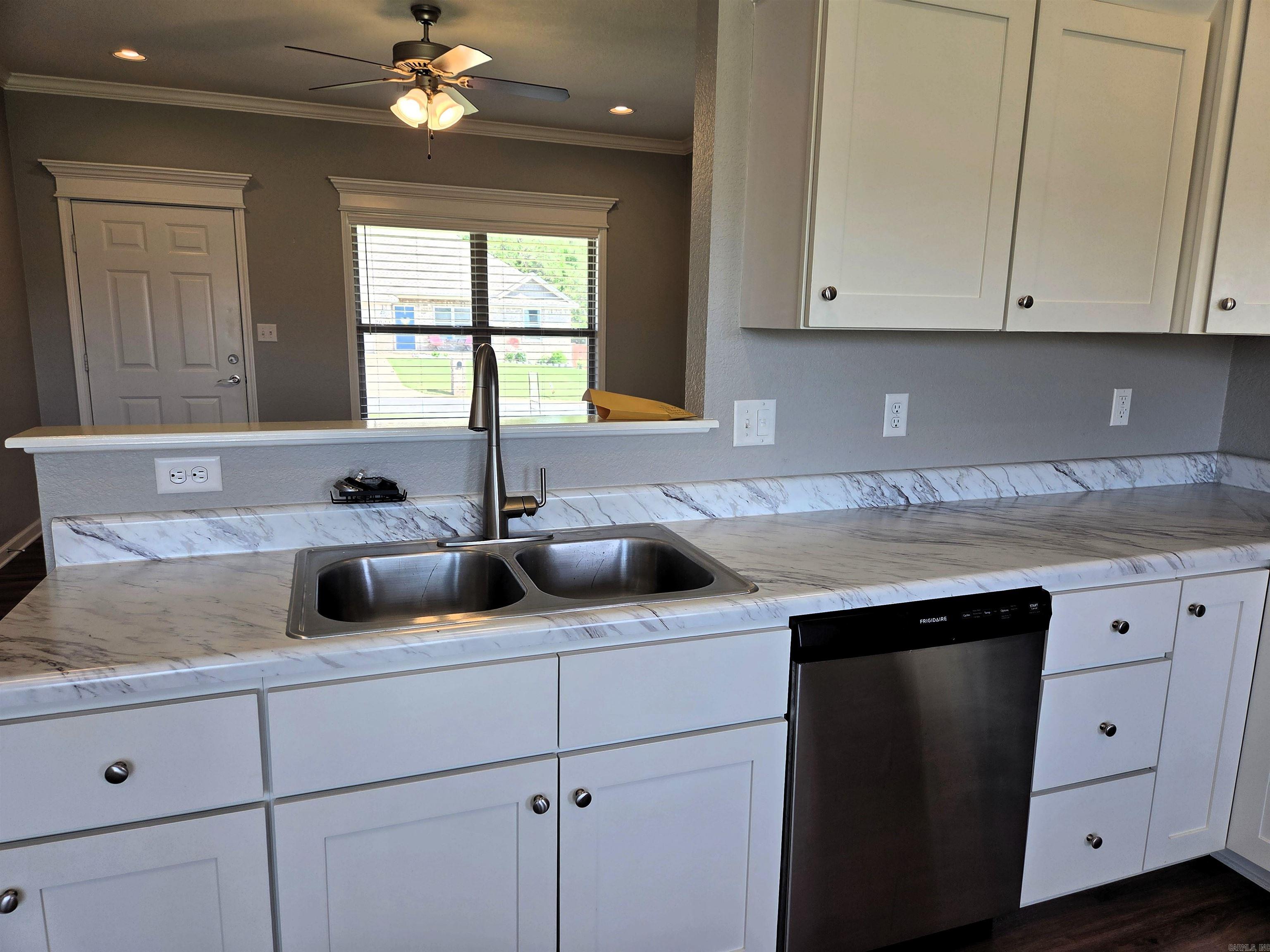 1911 rehoboth  Searcy, AR