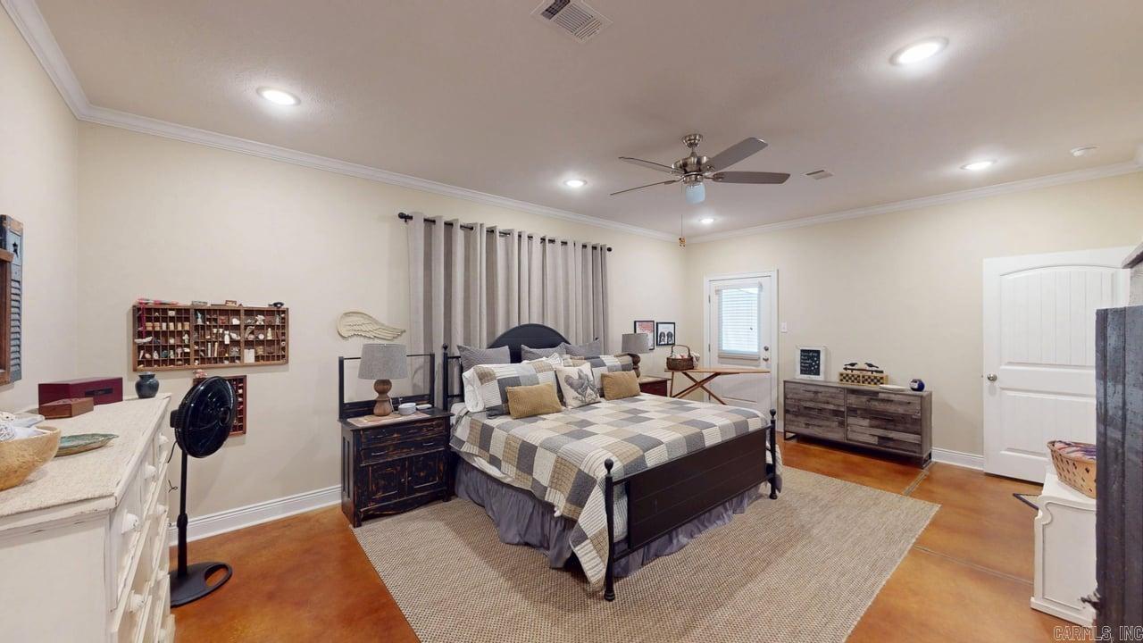 1875 Pecan Creek  Conway, AR