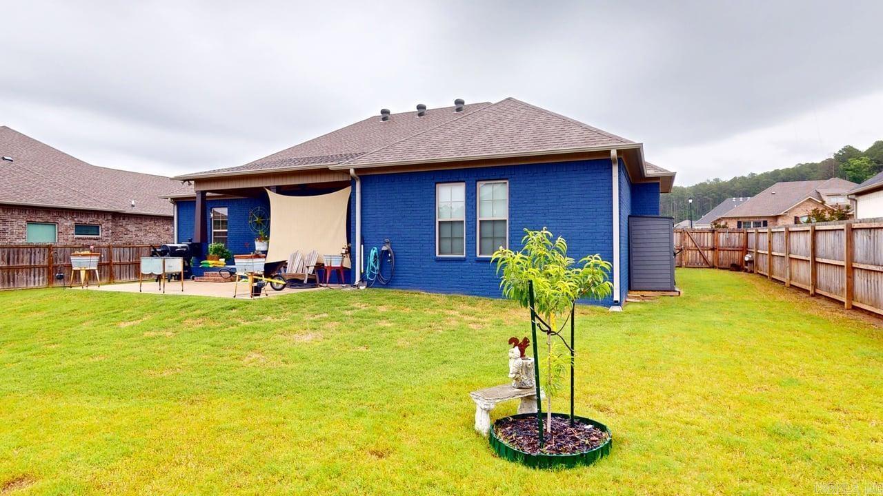 1875 Pecan Creek  Conway, AR