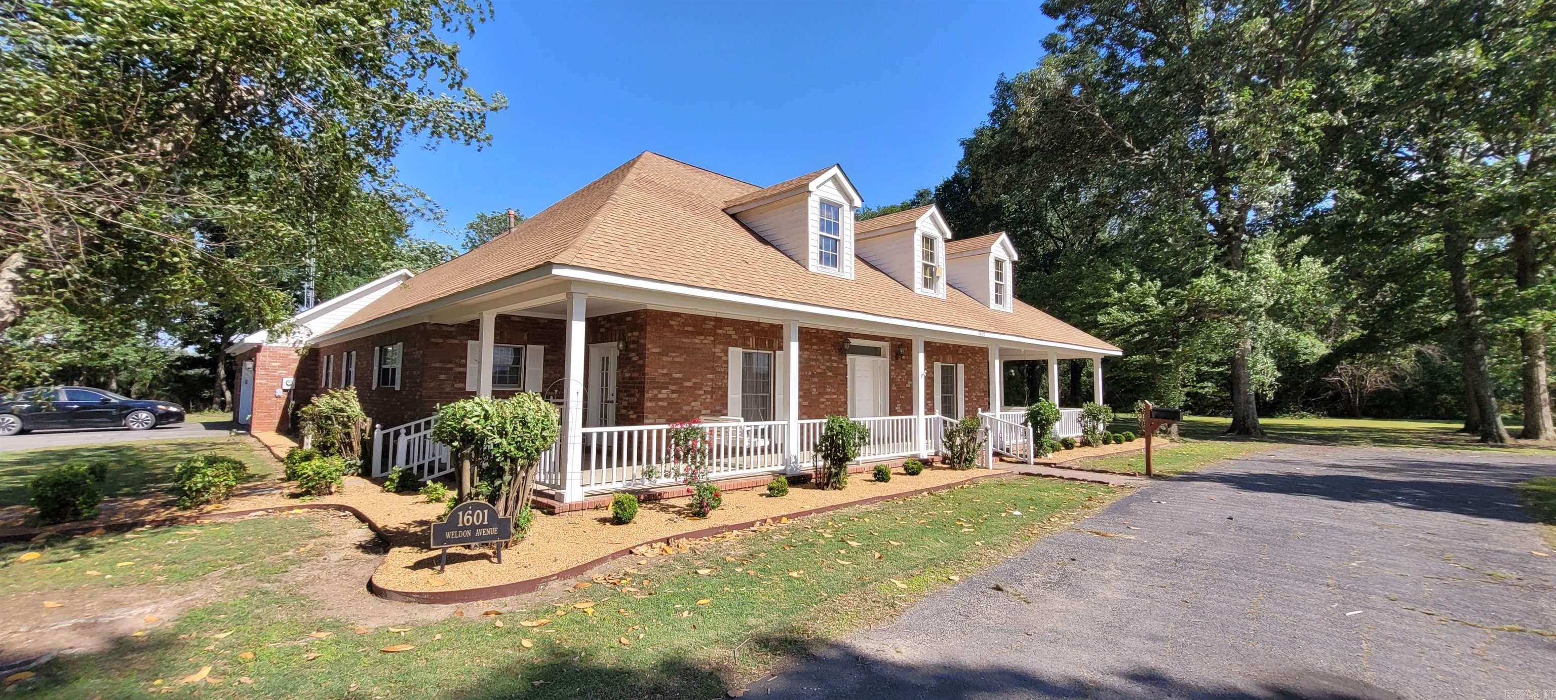 1601 Weldon  Newport, AR