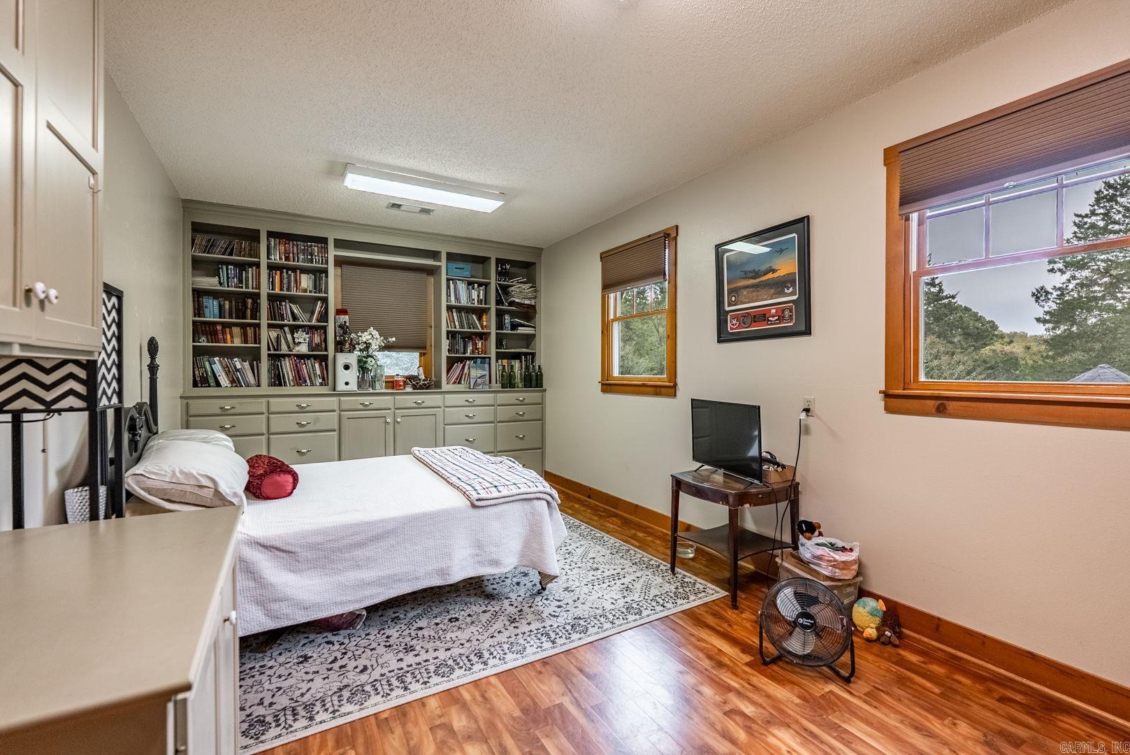 6 W Springhill  Greenbrier, AR