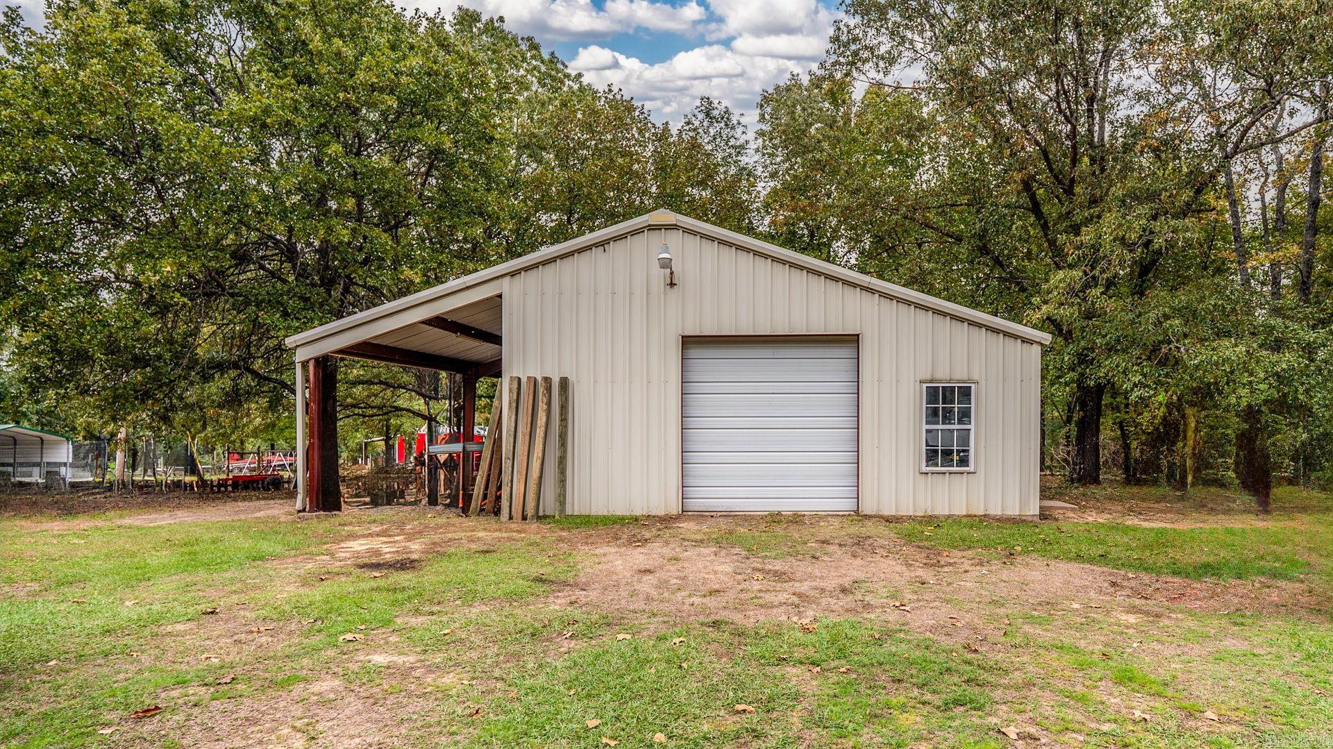 6 W Springhill  Greenbrier, AR