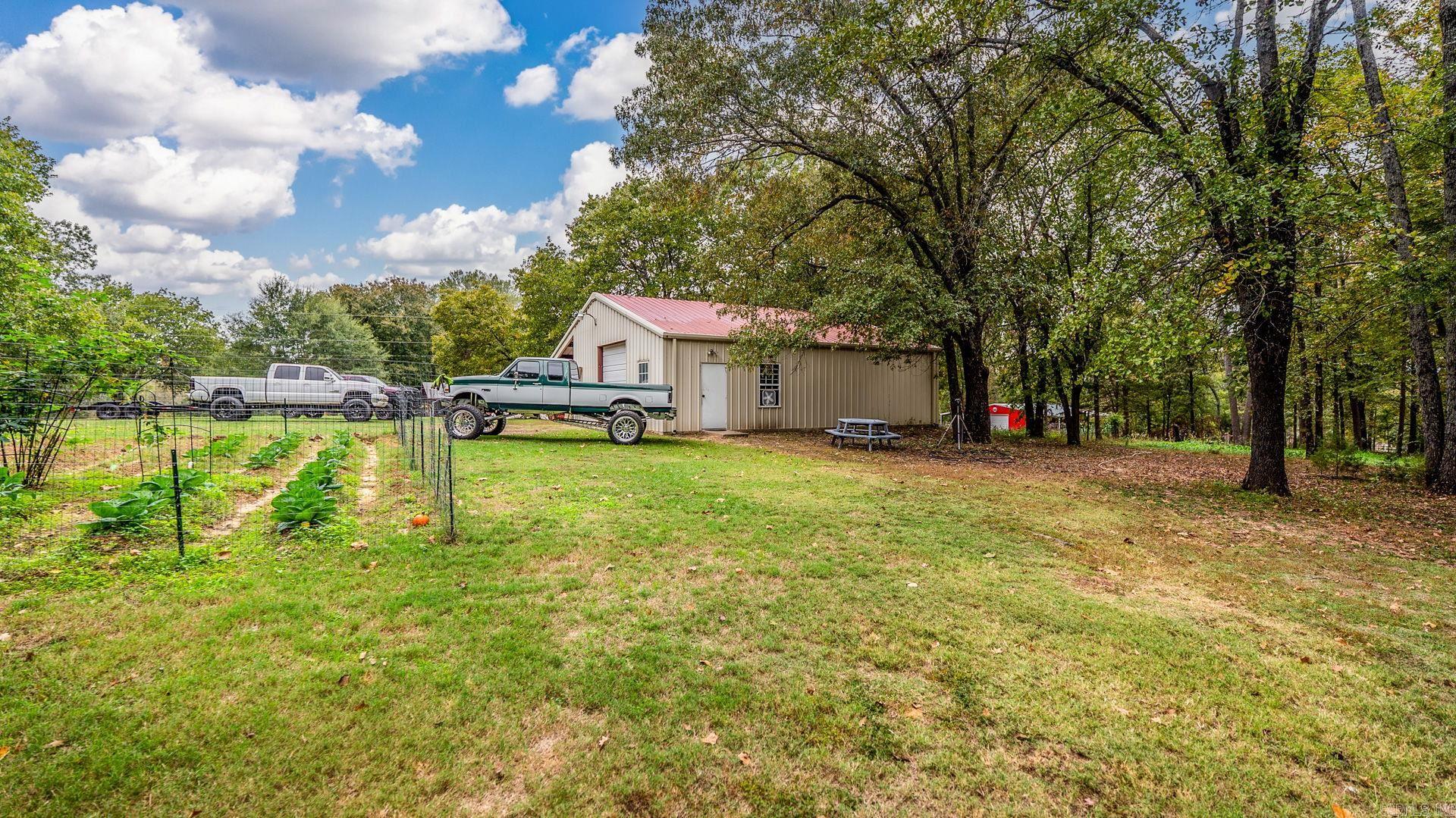 6 W Springhill  Greenbrier, AR
