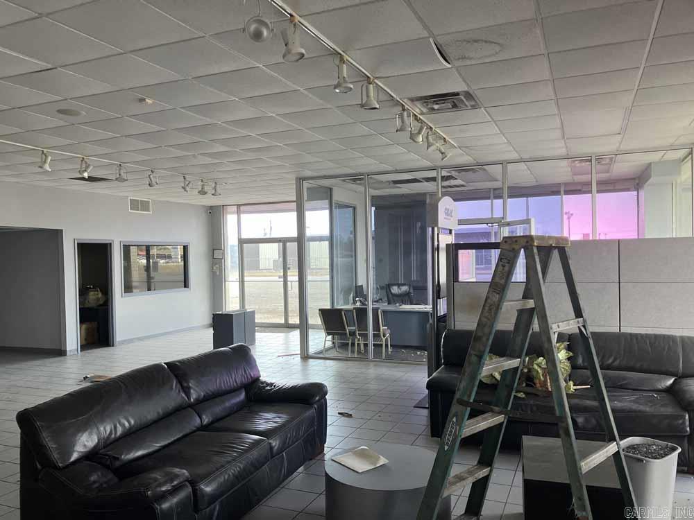 2500 E Harding  Pine Bluff, AR