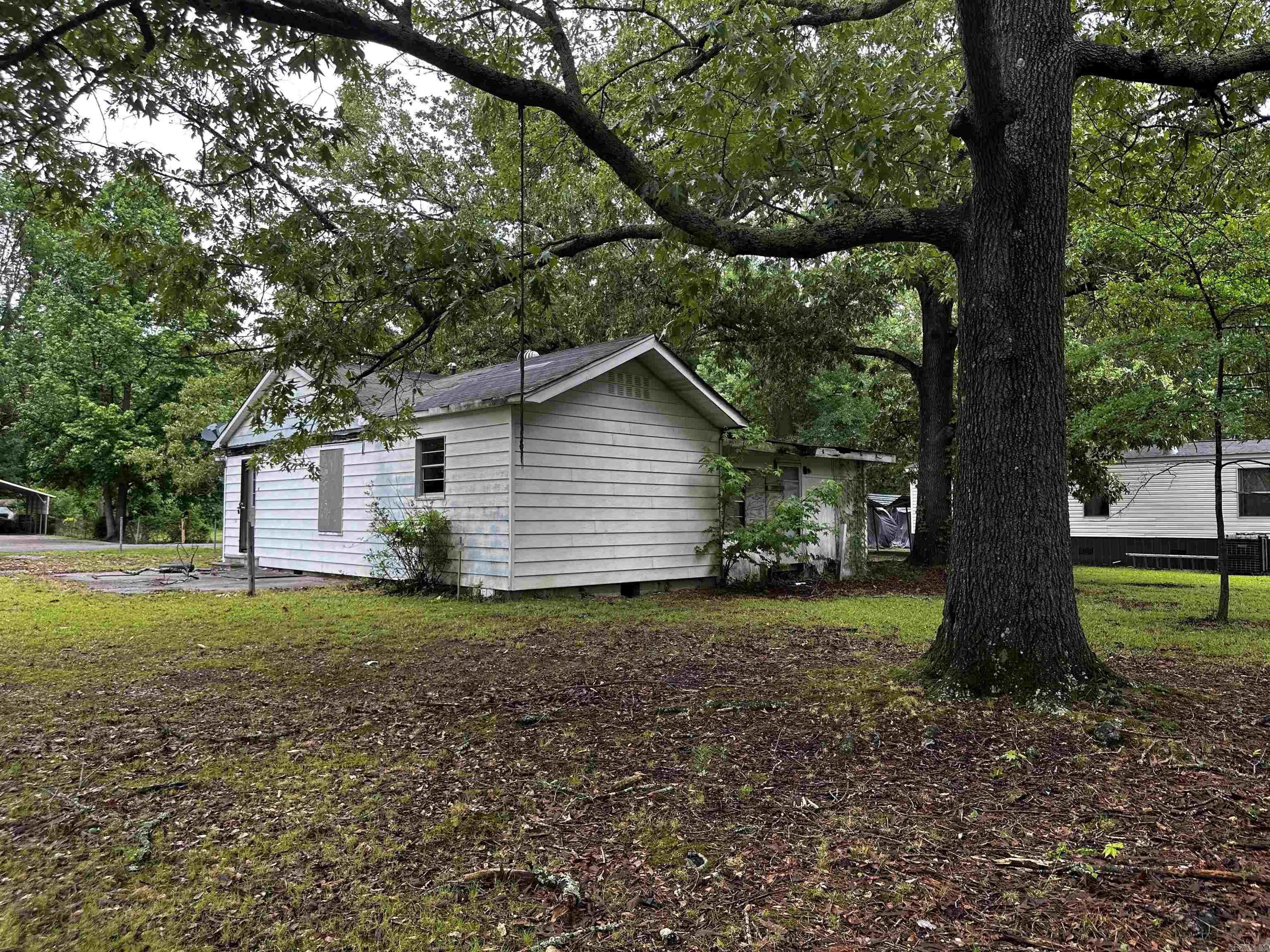 6102 Bullock St  Pine Bluff, AR