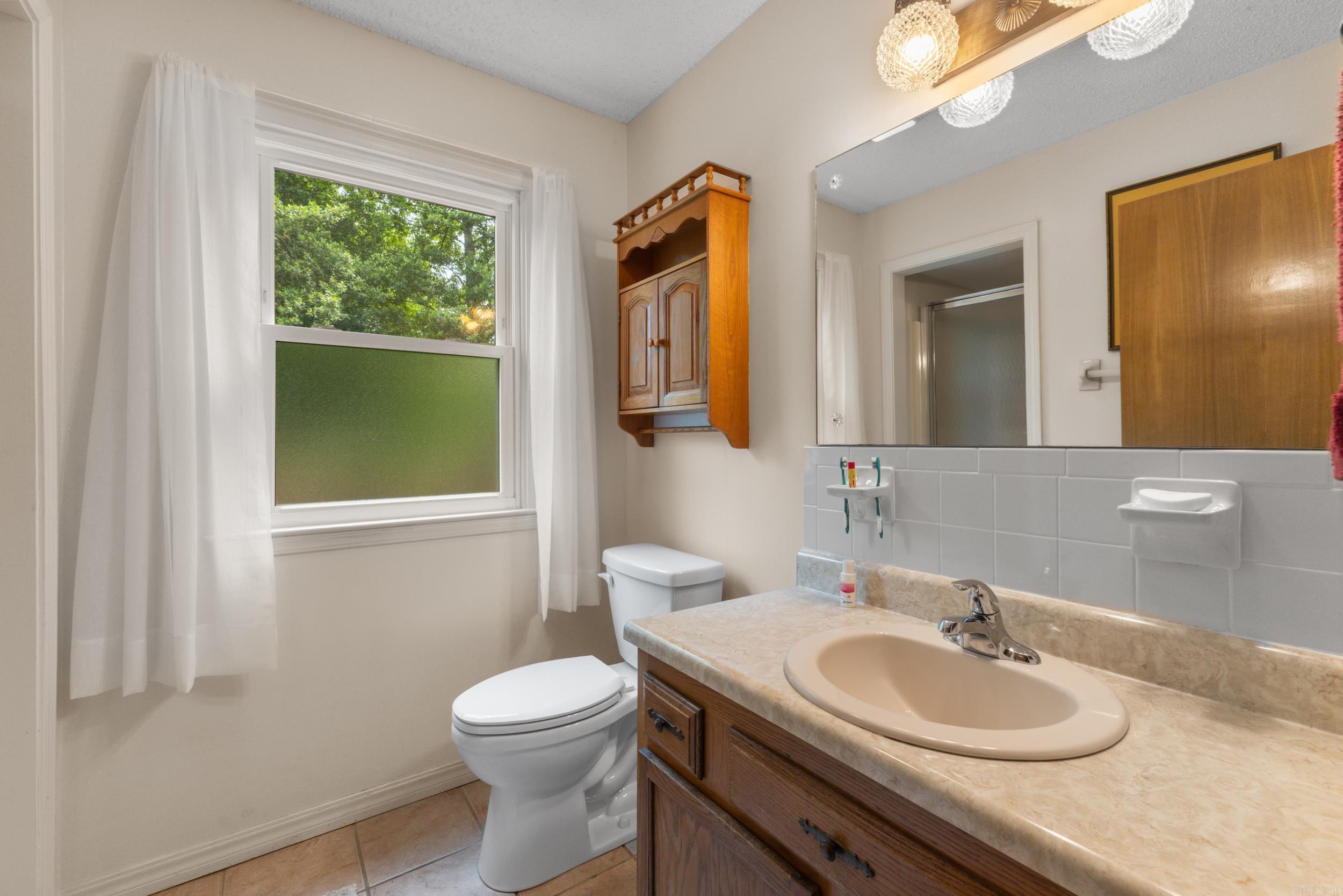 1919 Ivy Lane  Mountain Home, AR