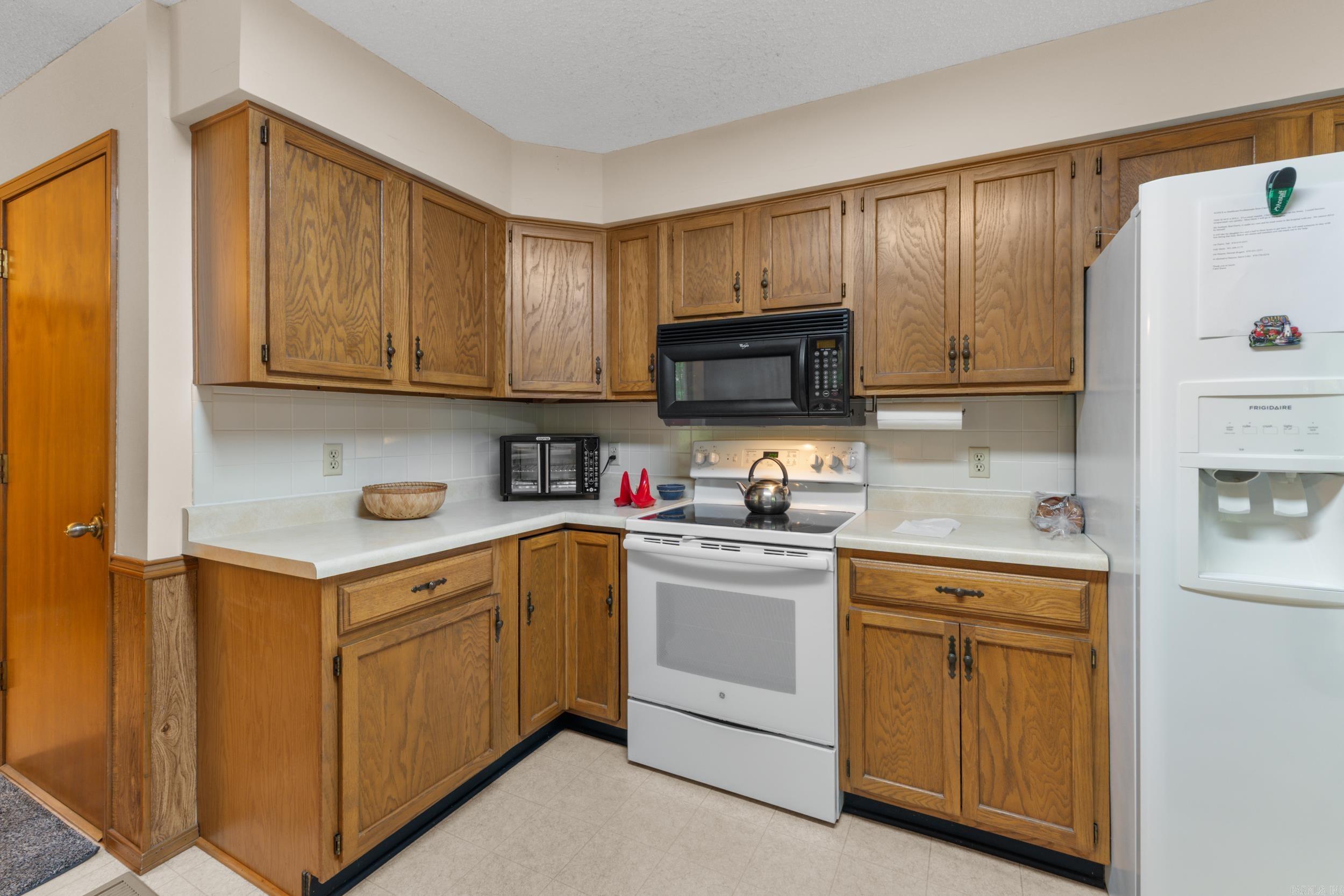 1919 Ivy Lane  Mountain Home, AR