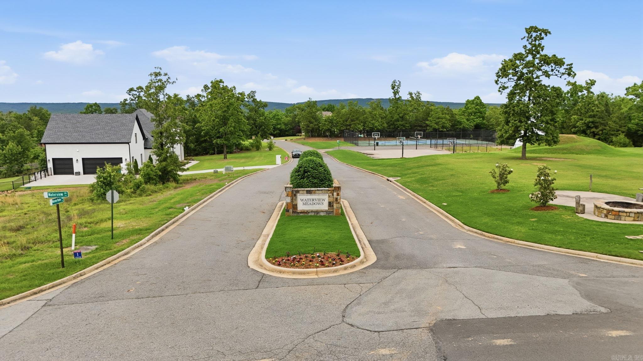 1800 Waterview Meadows Ct  Roland, AR