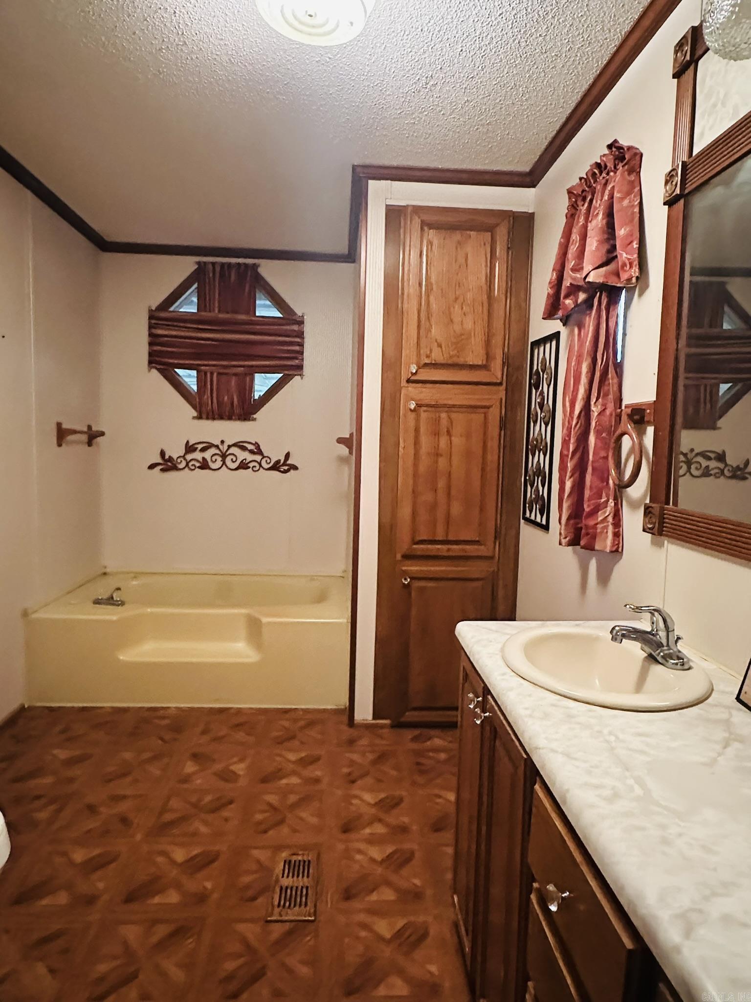 1429 Mimosa St  Crossett, AR