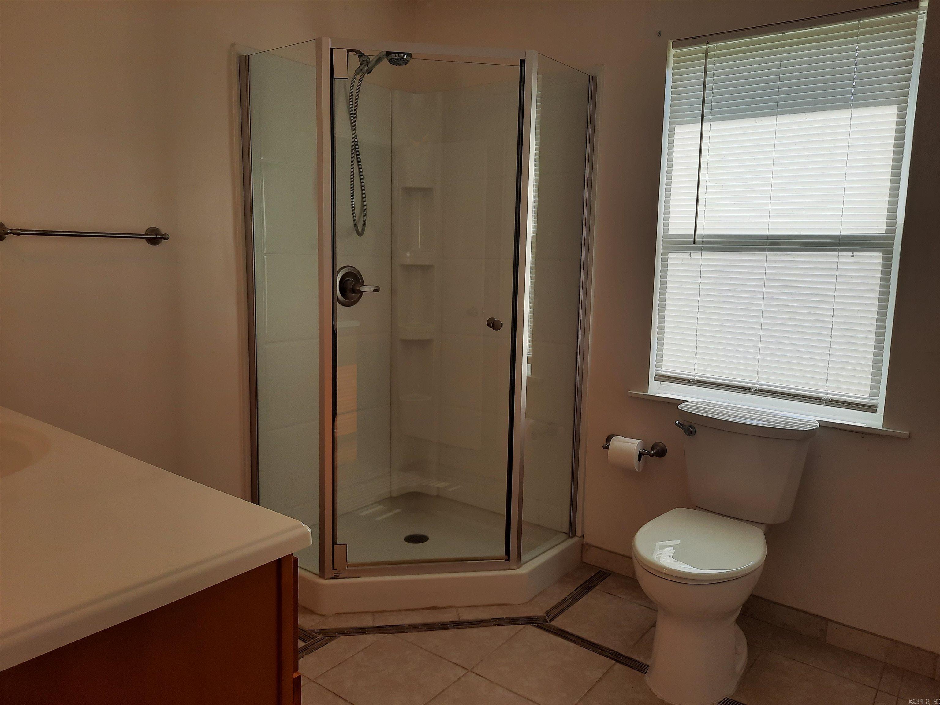 1162 Cove  Mountain View, AR