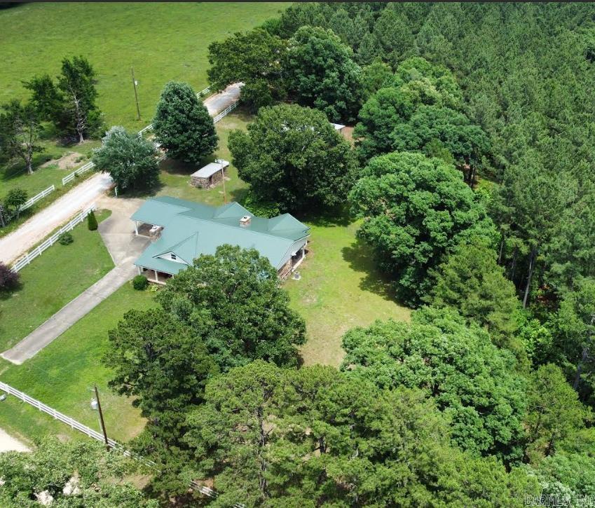 1162 Cove  Mountain View, AR