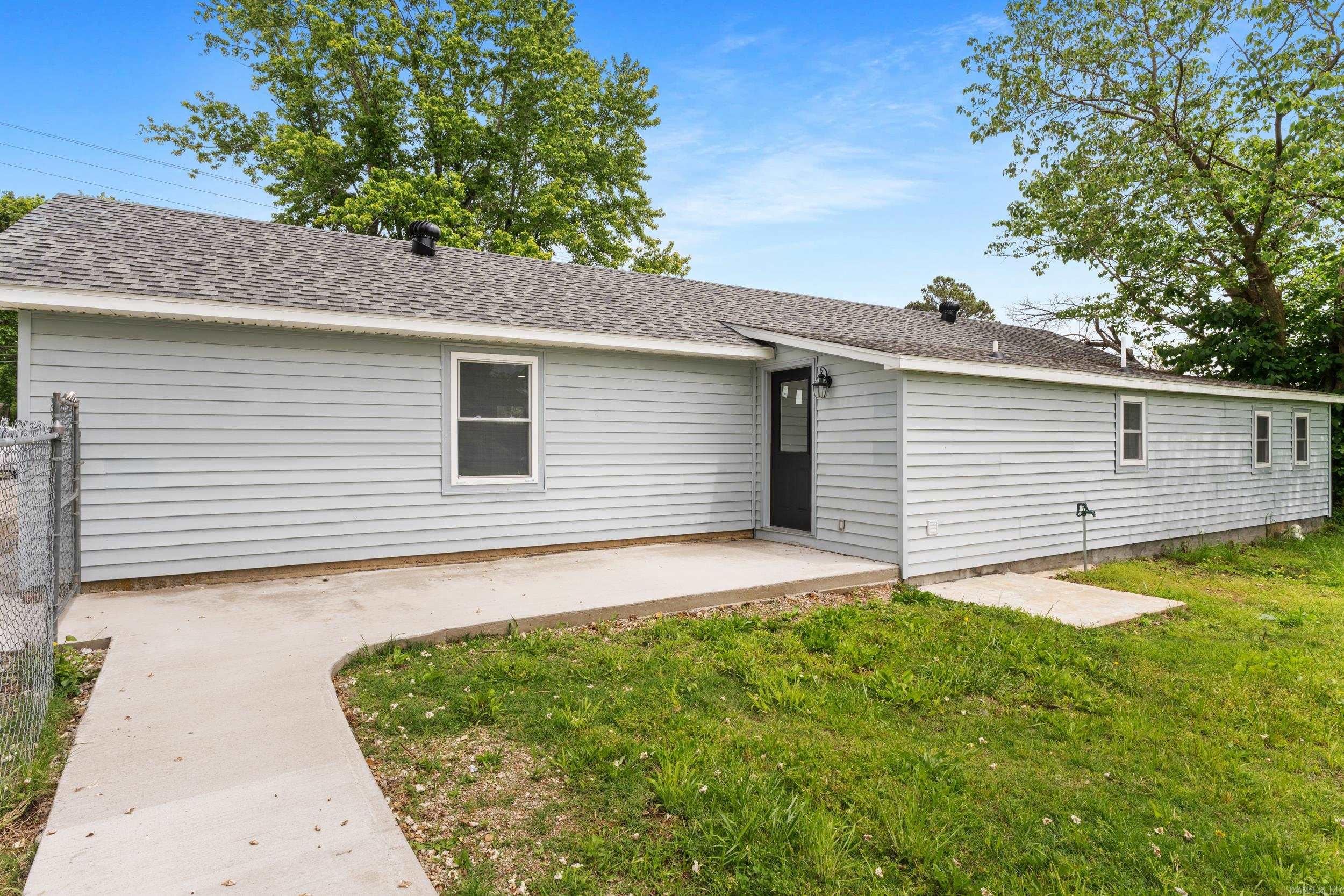 496 CR 27  Mountain Home, AR