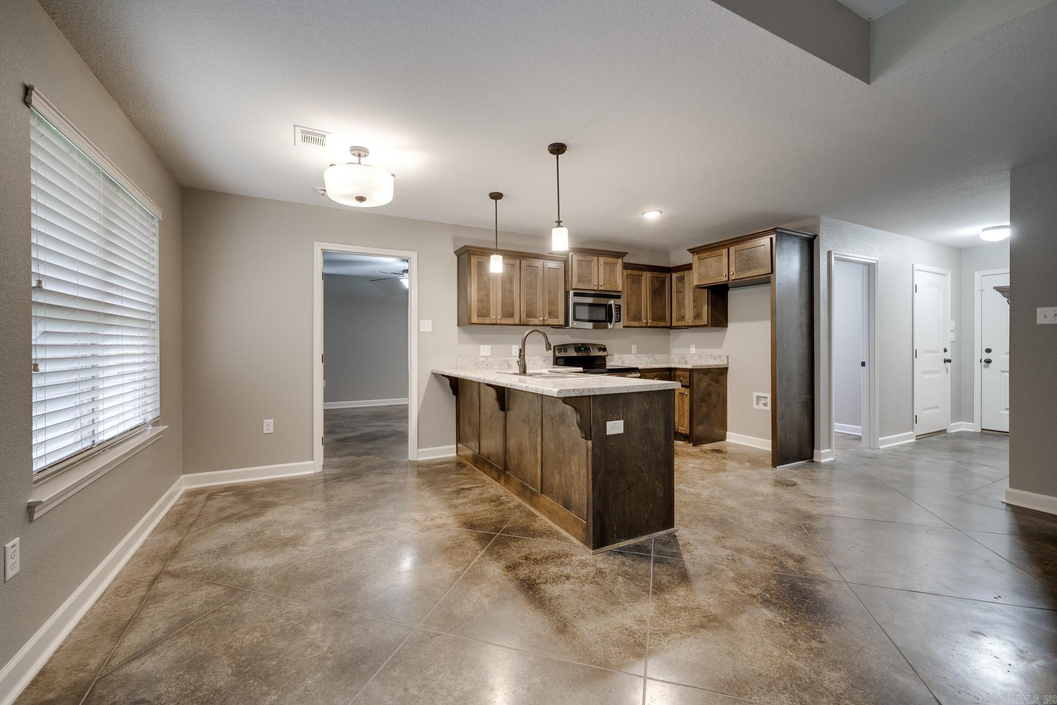 1365 Acuff  Conway, AR